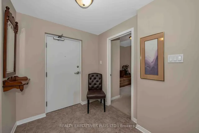 2376 Albert St #103, Clarence-Rockland 5