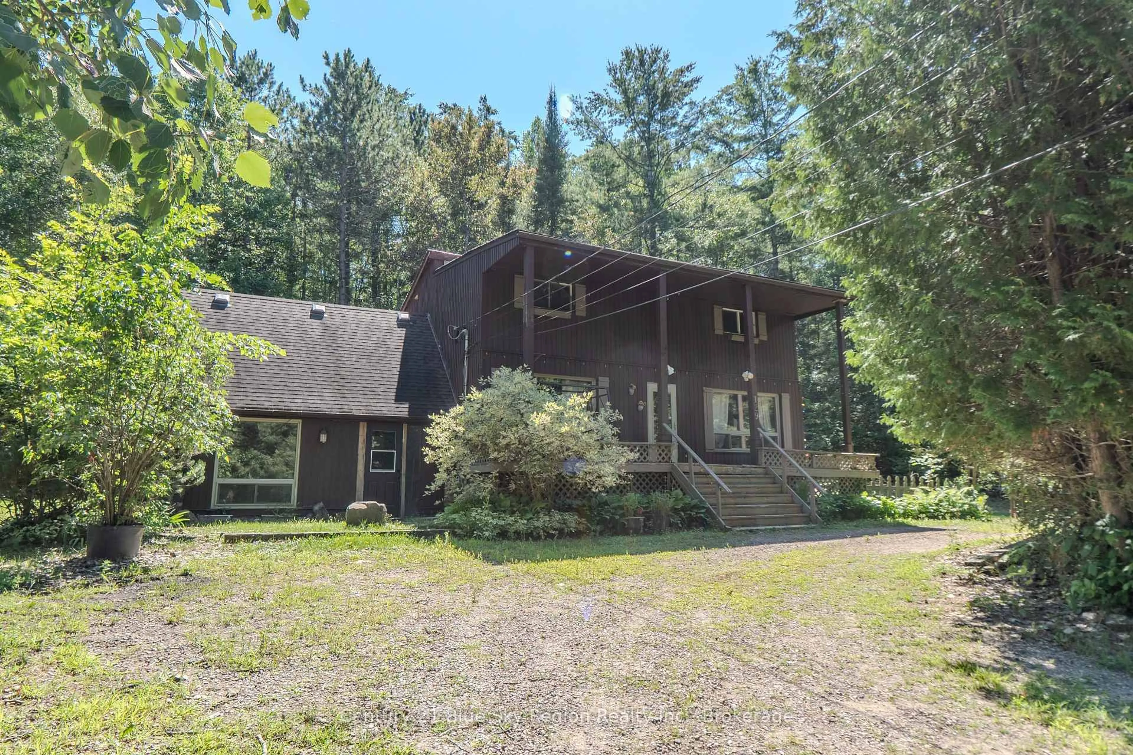 A pic from outside/outdoor area/front of a property/back of a property/a pic from drone, unknown for 129 Mountain Rd, Callander Ontario P0H 1H0