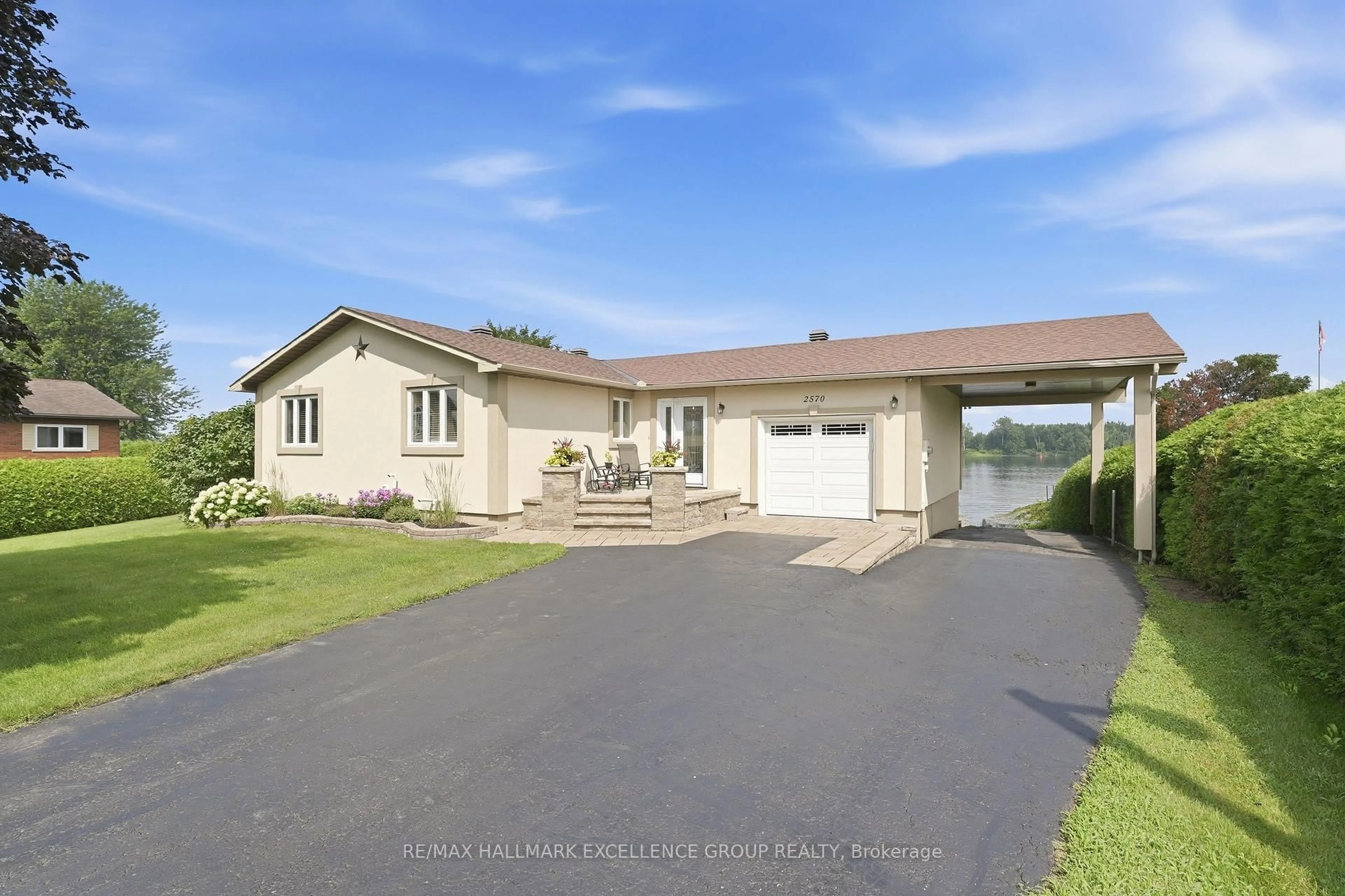 Unknown for 2570 Woods St, Clarence-Rockland Ontario K4K 1J2