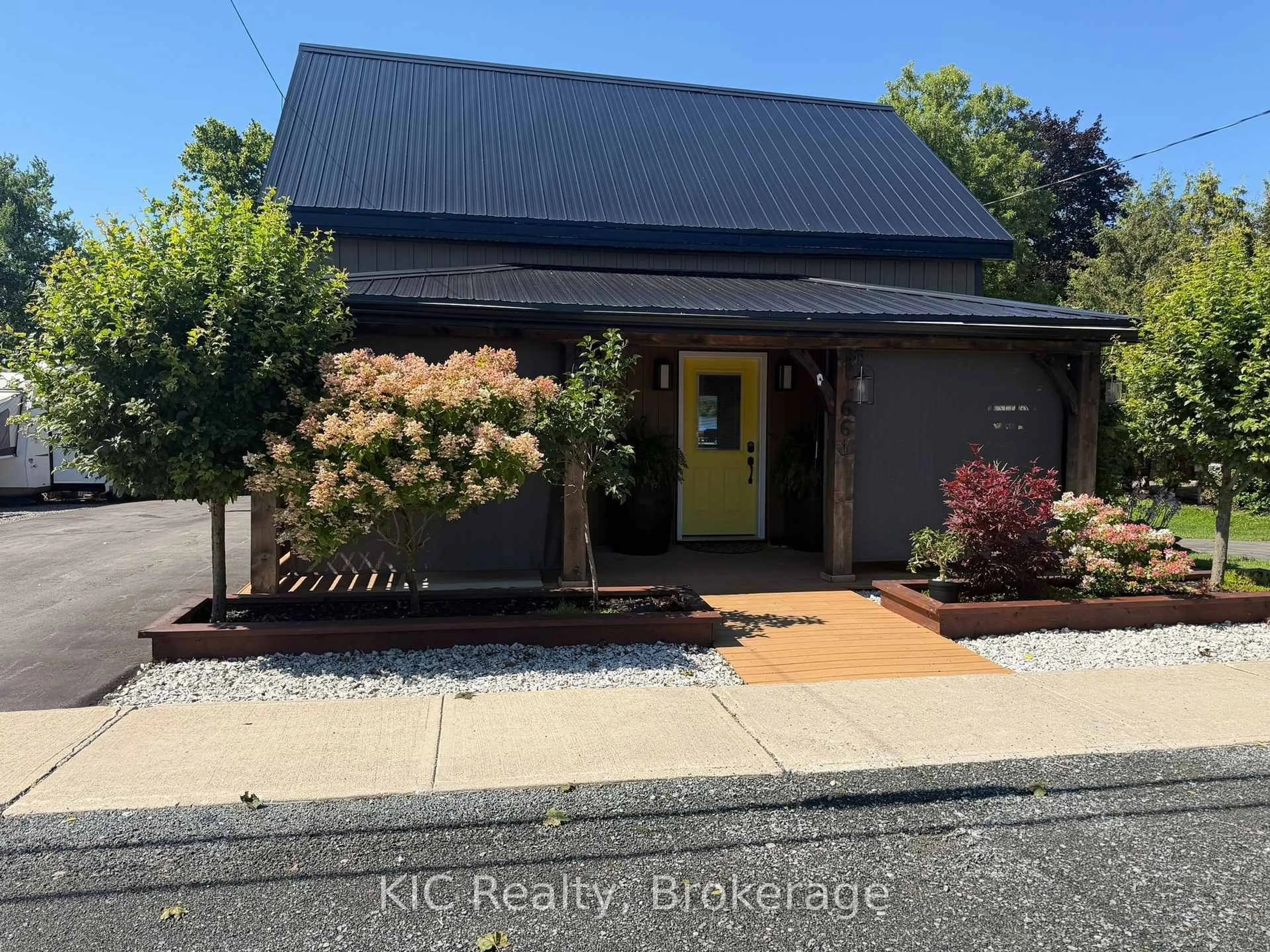 A pic from outside/outdoor area/front of a property/back of a property/a pic from drone, street for 661 Church St, Trent Hills Ontario K0L 1Z0