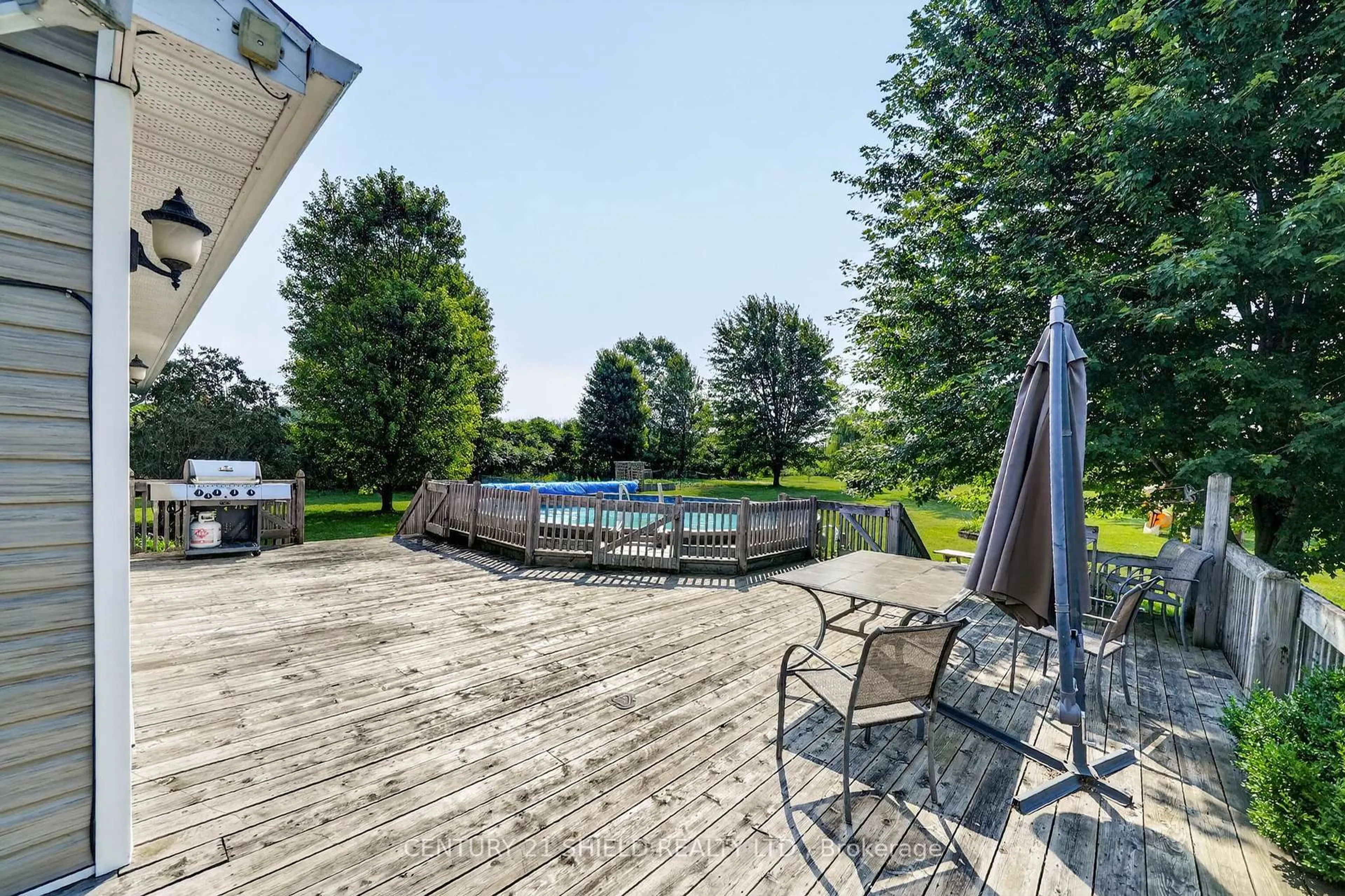 Pool for 17614 Bloomington Rd, North Stormont Ontario K0C 1T0