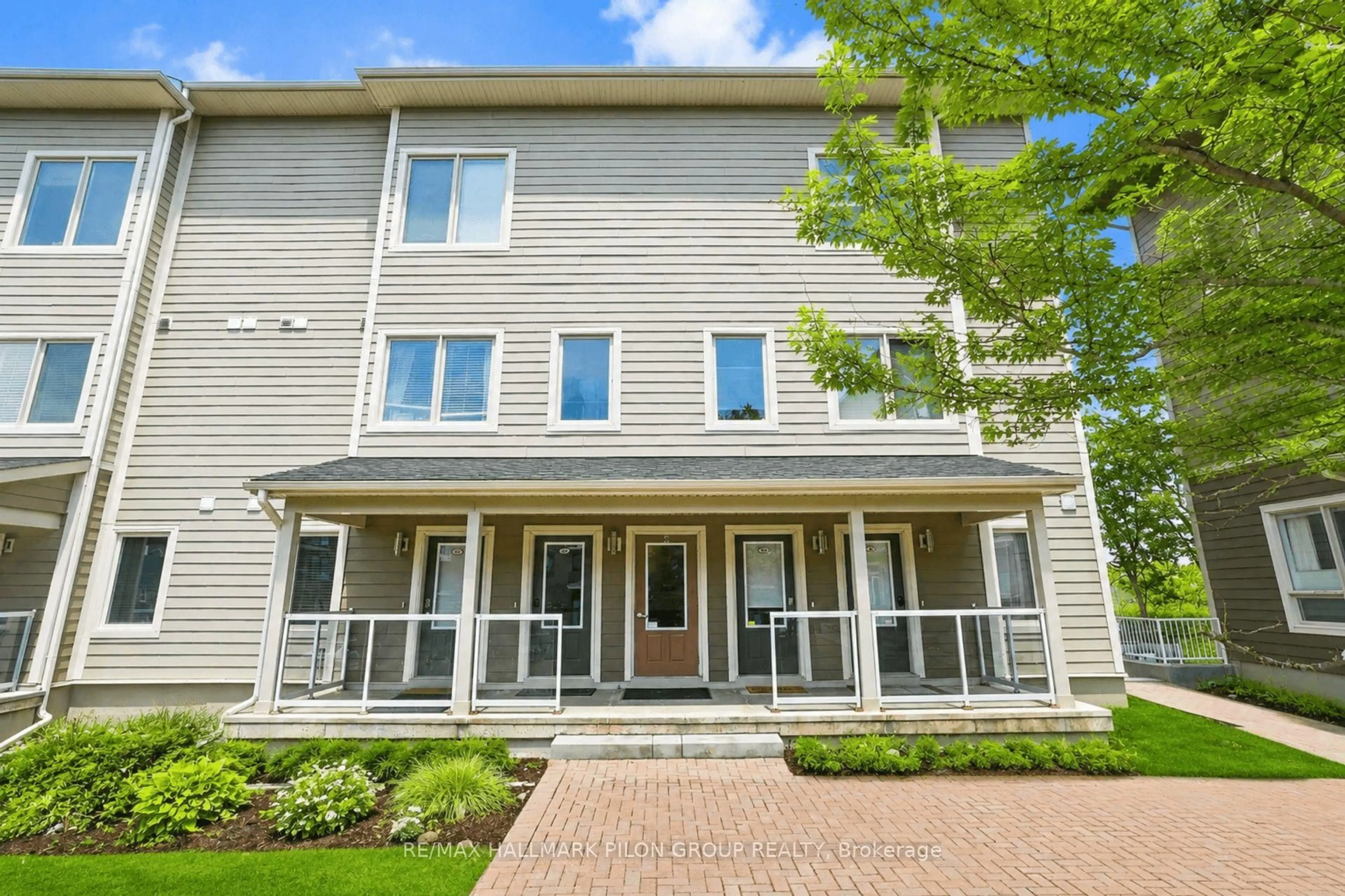 Unknown for 44 Meach Private, Stittsville Ontario K2S 0T8