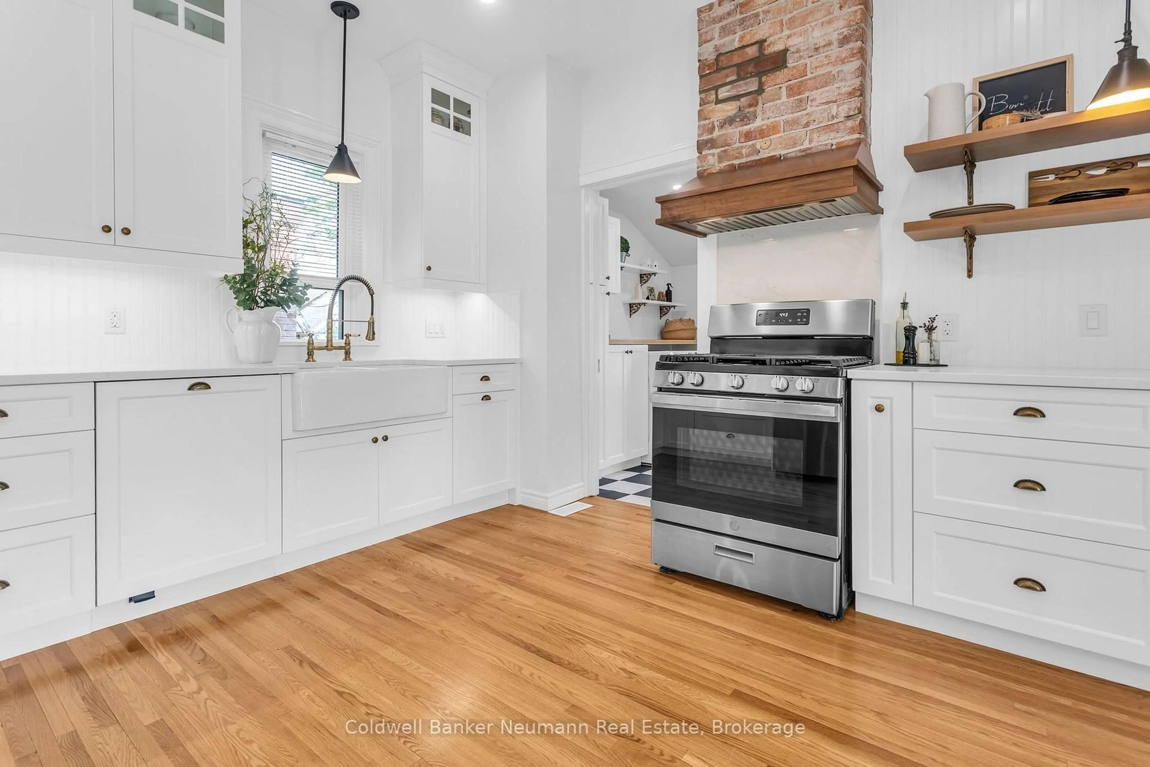 Open concept kitchen, unknown for 59 Washington Grand Ave, Tillsonburg Ontario N4G 1Y8