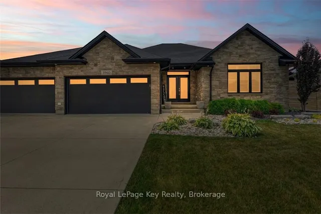 3960 Cullen Dr, Plympton-Wyoming 2