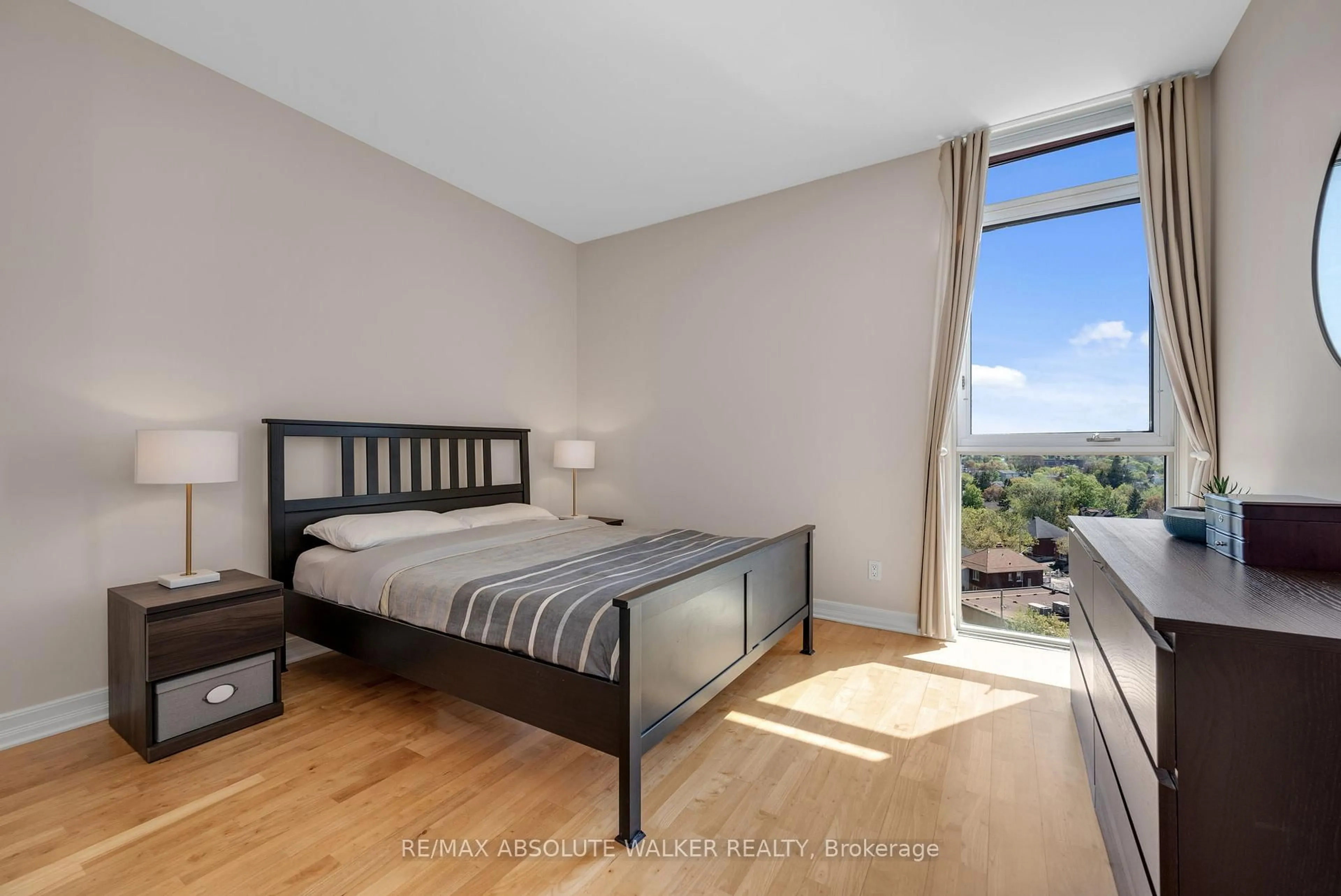 Bedroom with bed, unknown for 1227 Wellington St #903, Ottawa Ontario K1Y 0G7