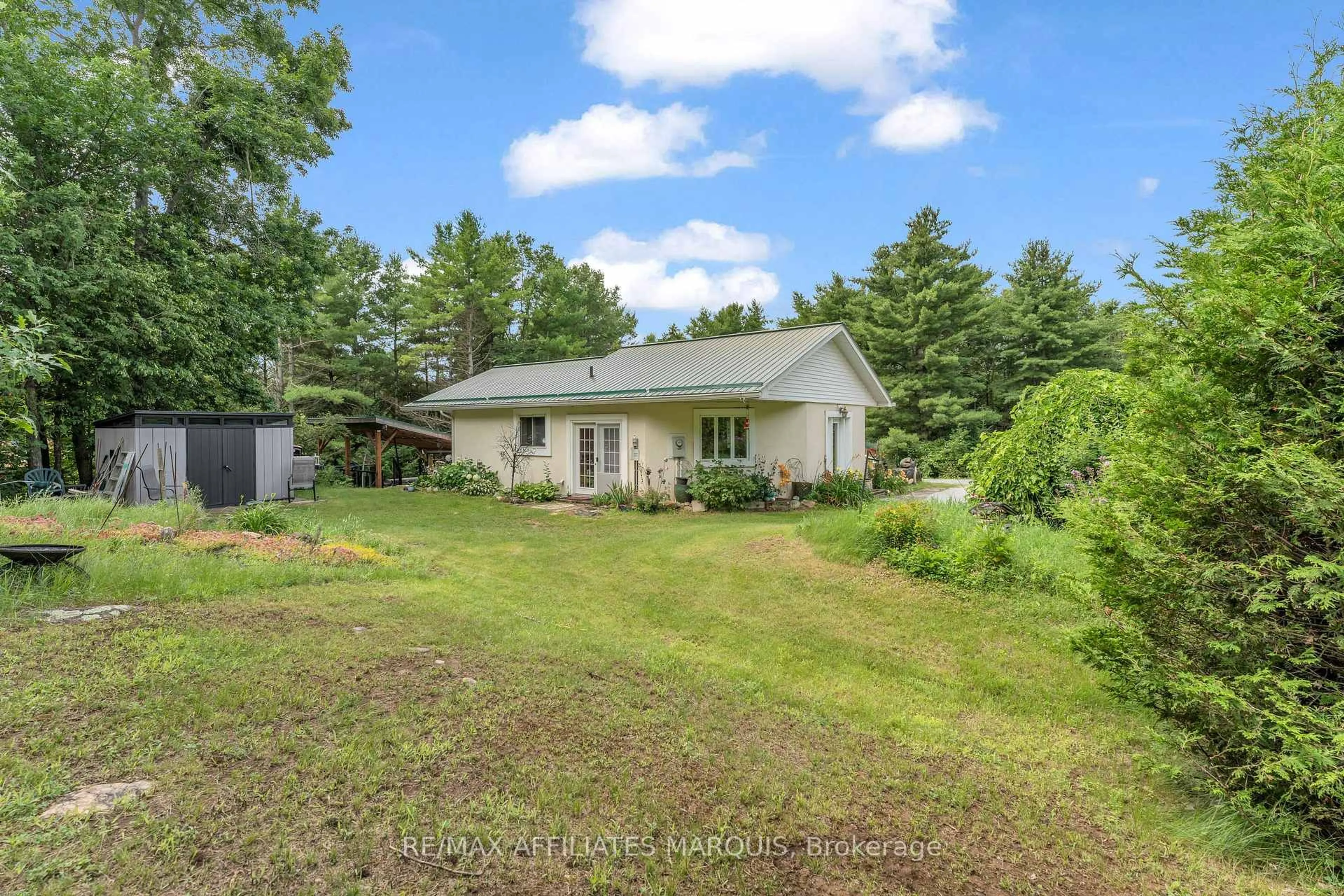 A pic from outside/outdoor area/front of a property/back of a property/a pic from drone, unknown for 687 Zealand Rd, Maberly Ontario K0H 2B0