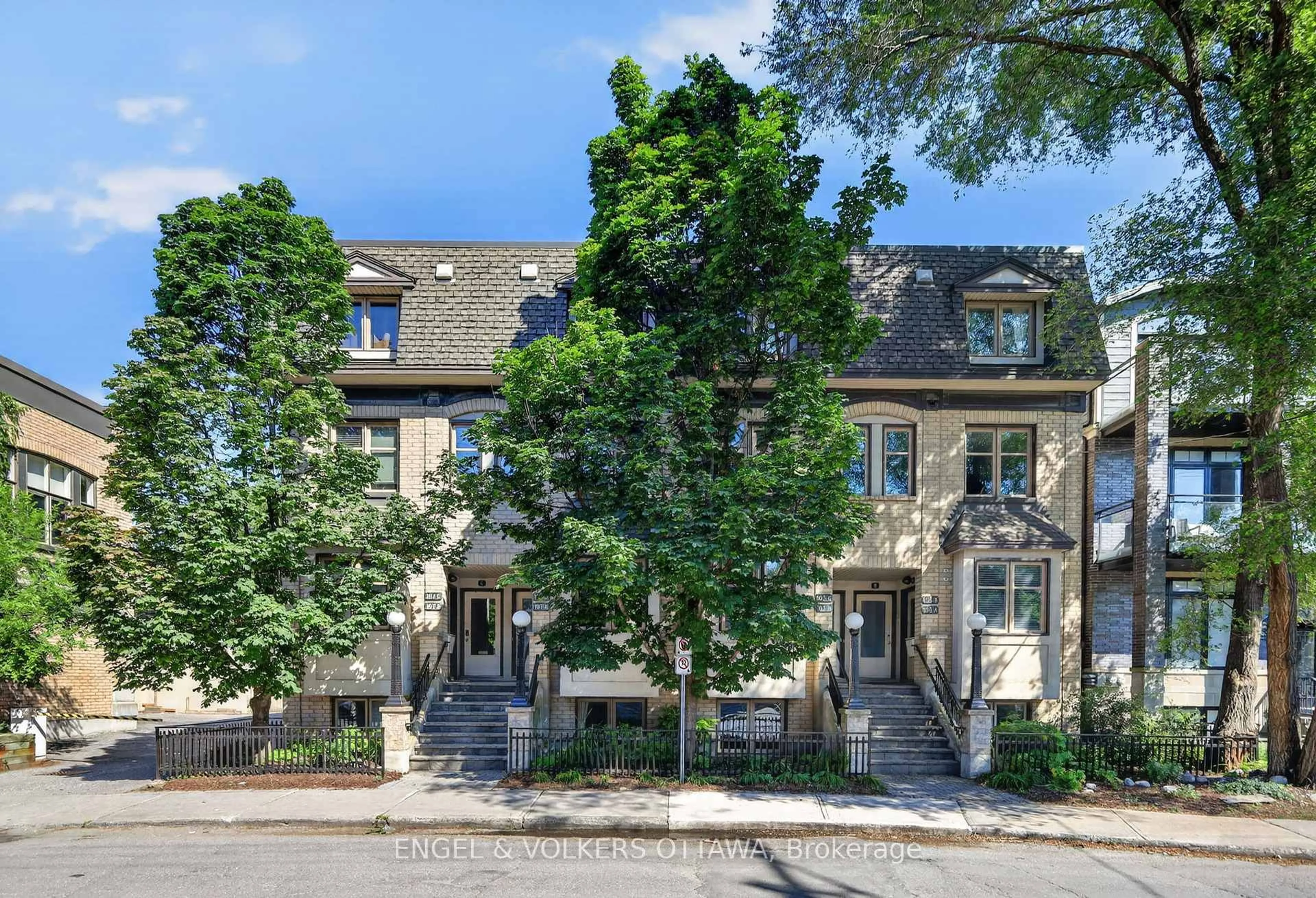 Home with brick exterior material, street for 107 A Third Ave, Ottawa Ontario K1S 2J7