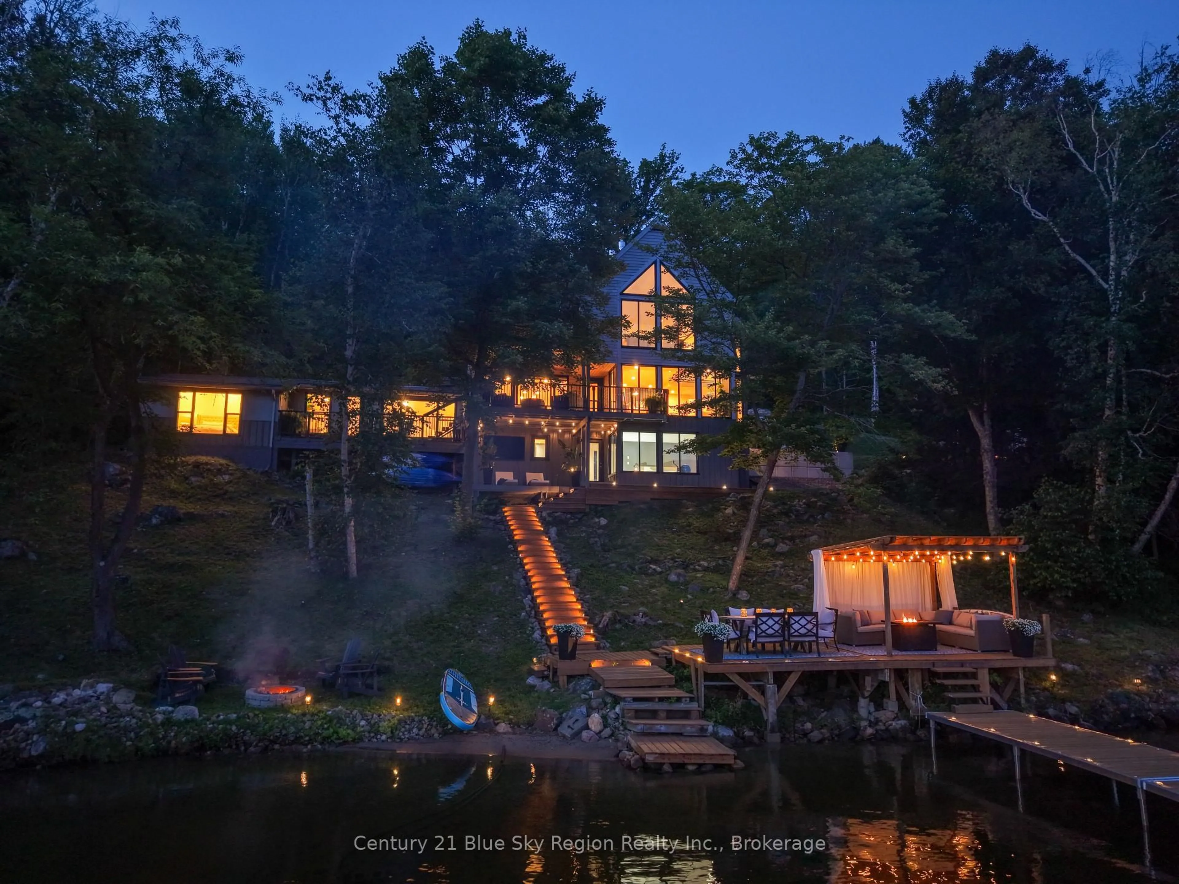 A pic from outside/outdoor area/front of a property/back of a property/a pic from drone, water/lake/river/ocean view for 1543 Northshore Rd, North Bay Ontario P1B 8G4