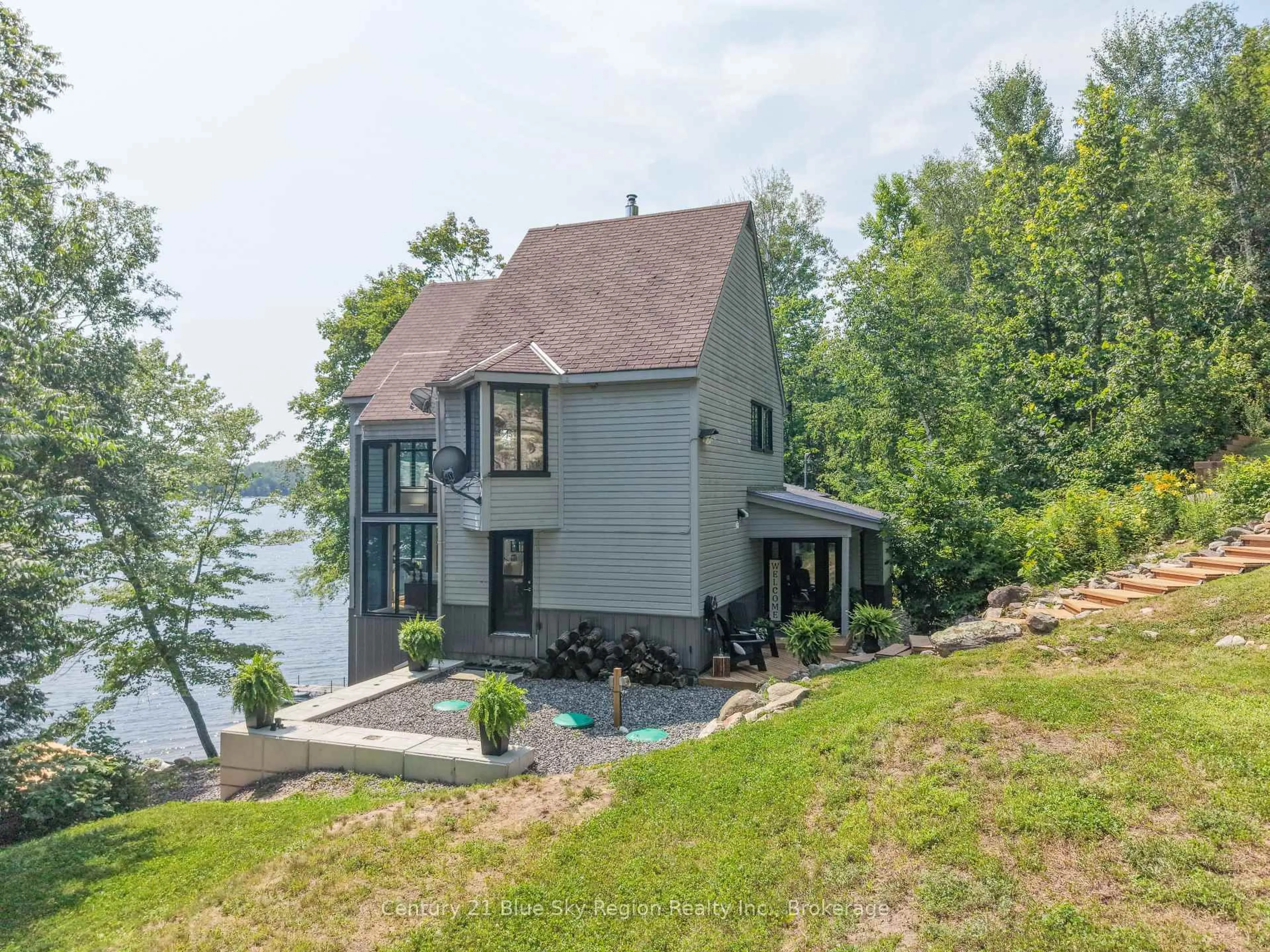 Unknown for 1543 Northshore Rd, North Bay Ontario P1B 8G4