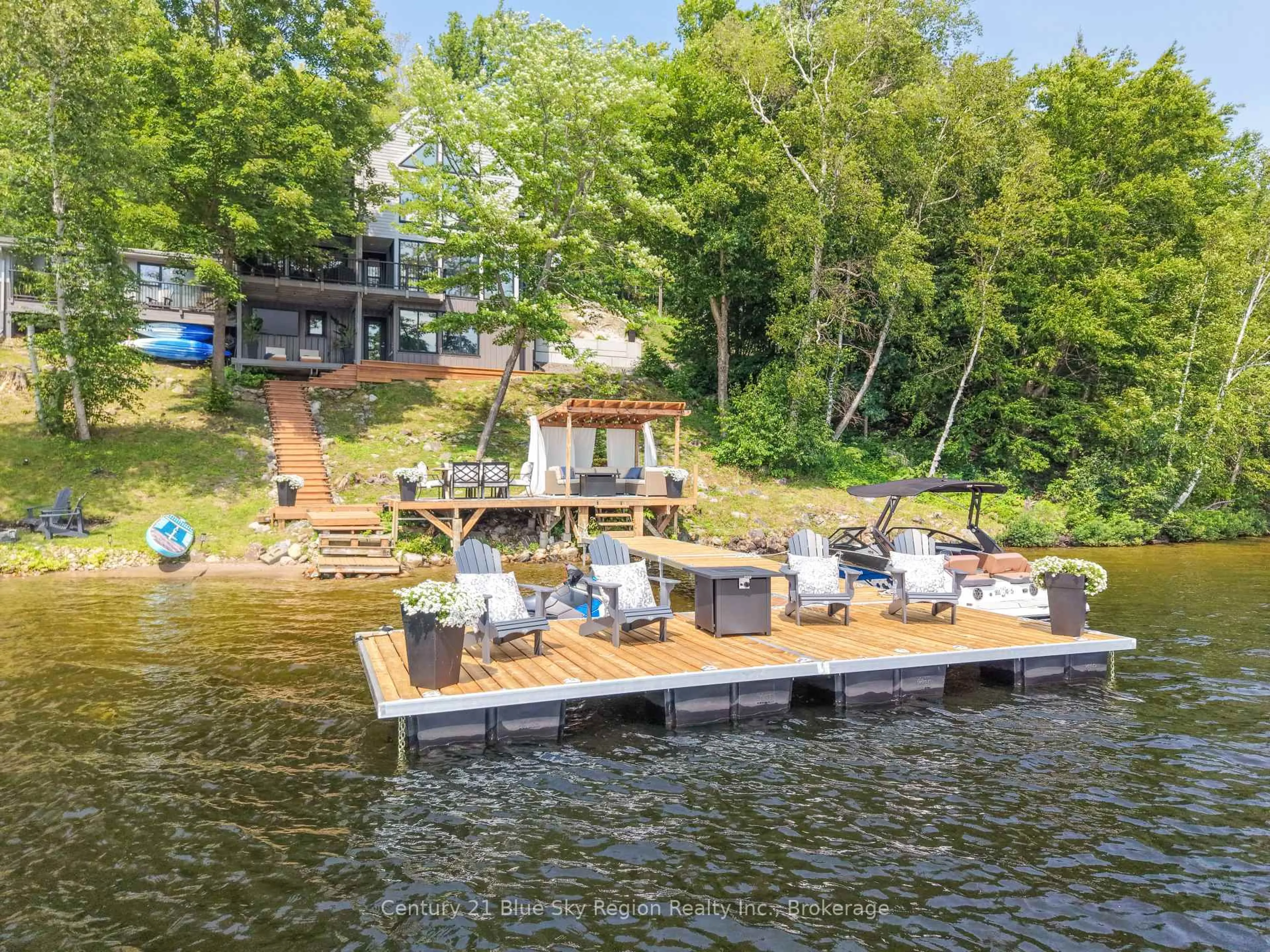 A pic from outside/outdoor area/front of a property/back of a property/a pic from drone, water/lake/river/ocean view for 1543 Northshore Rd, North Bay Ontario P1B 8G4