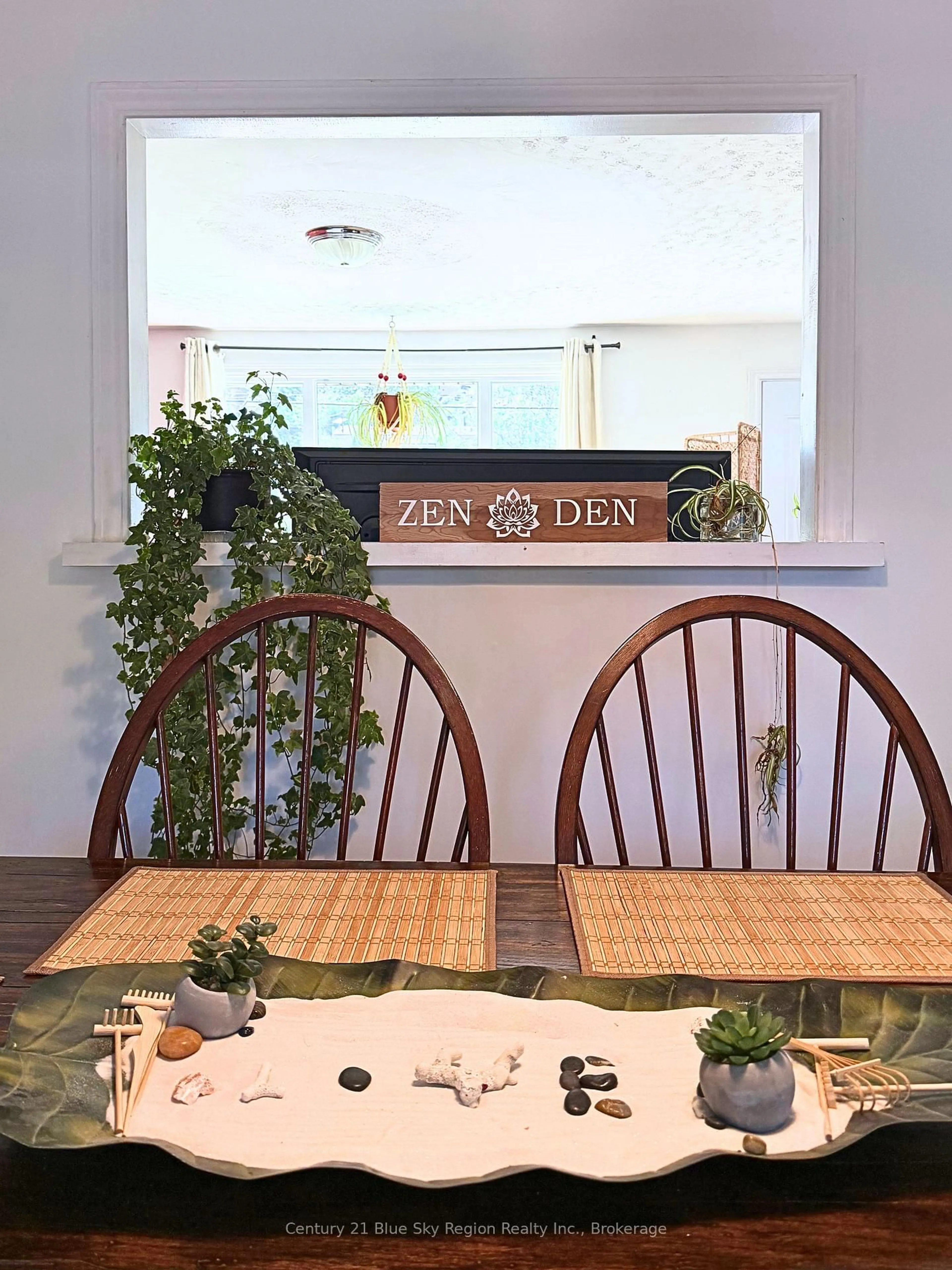 Dining room, unknown for 940 Lily St, Mattawa Ontario P0H 1V0
