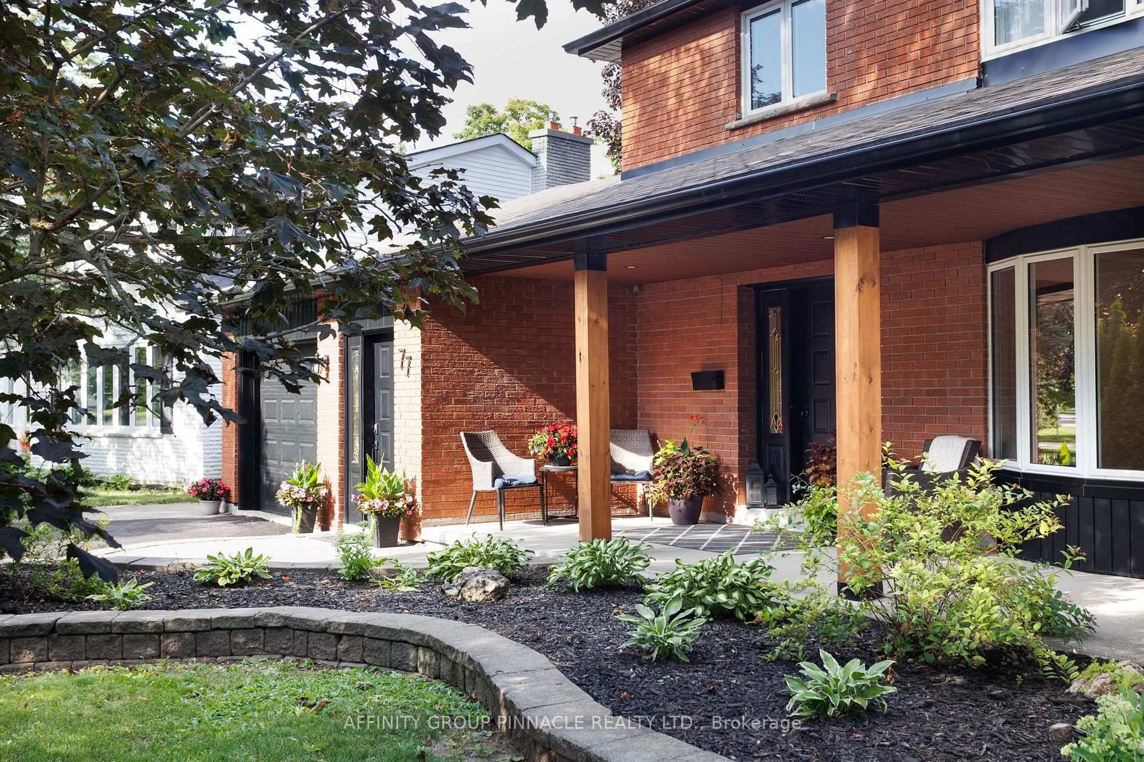 Patio, street for 77 Sanderling Cres, Kawartha Lakes Ontario K9V 4N4