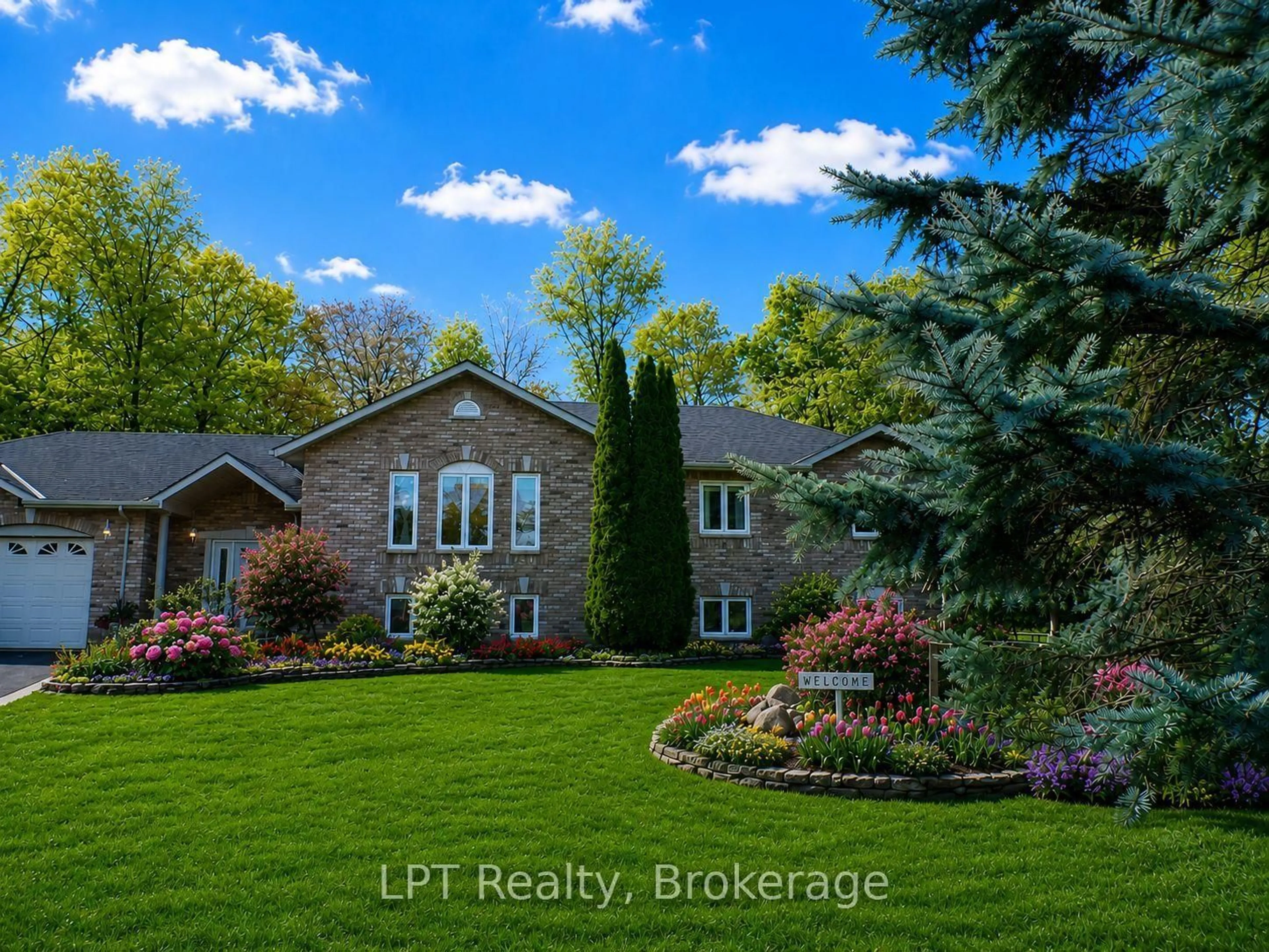 A pic from outside/outdoor area/front of a property/back of a property/a pic from drone, unknown for 10 Vicari Rd, Brighton Ontario K0K 1H0