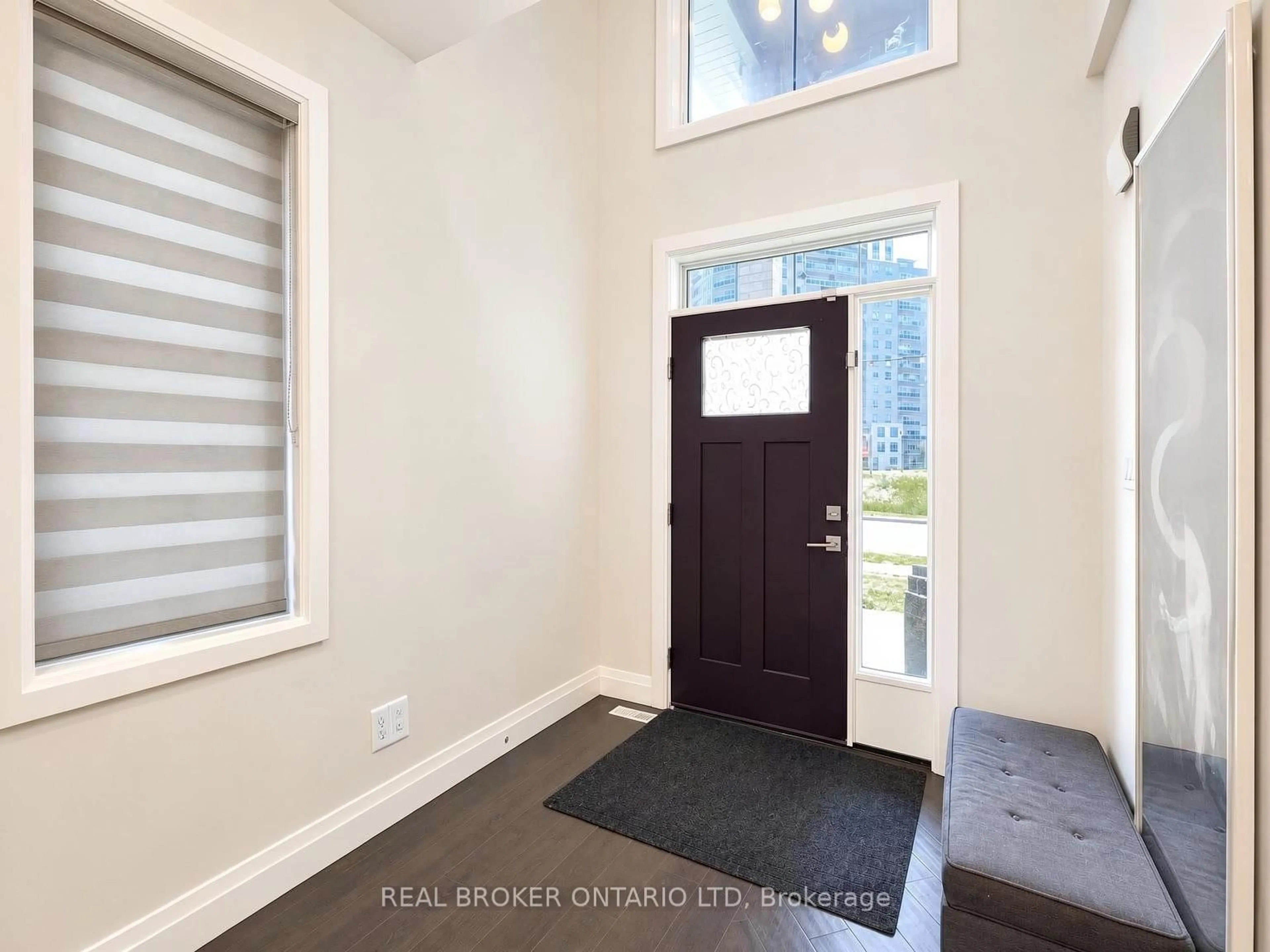 Indoor entryway for 1934 Jim Hebb Way, London North Ontario N6G 0S8