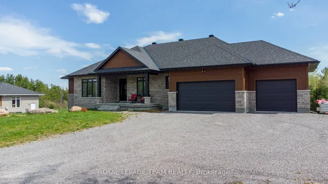 80 Raymond Luhta Cres, Arnprior 2