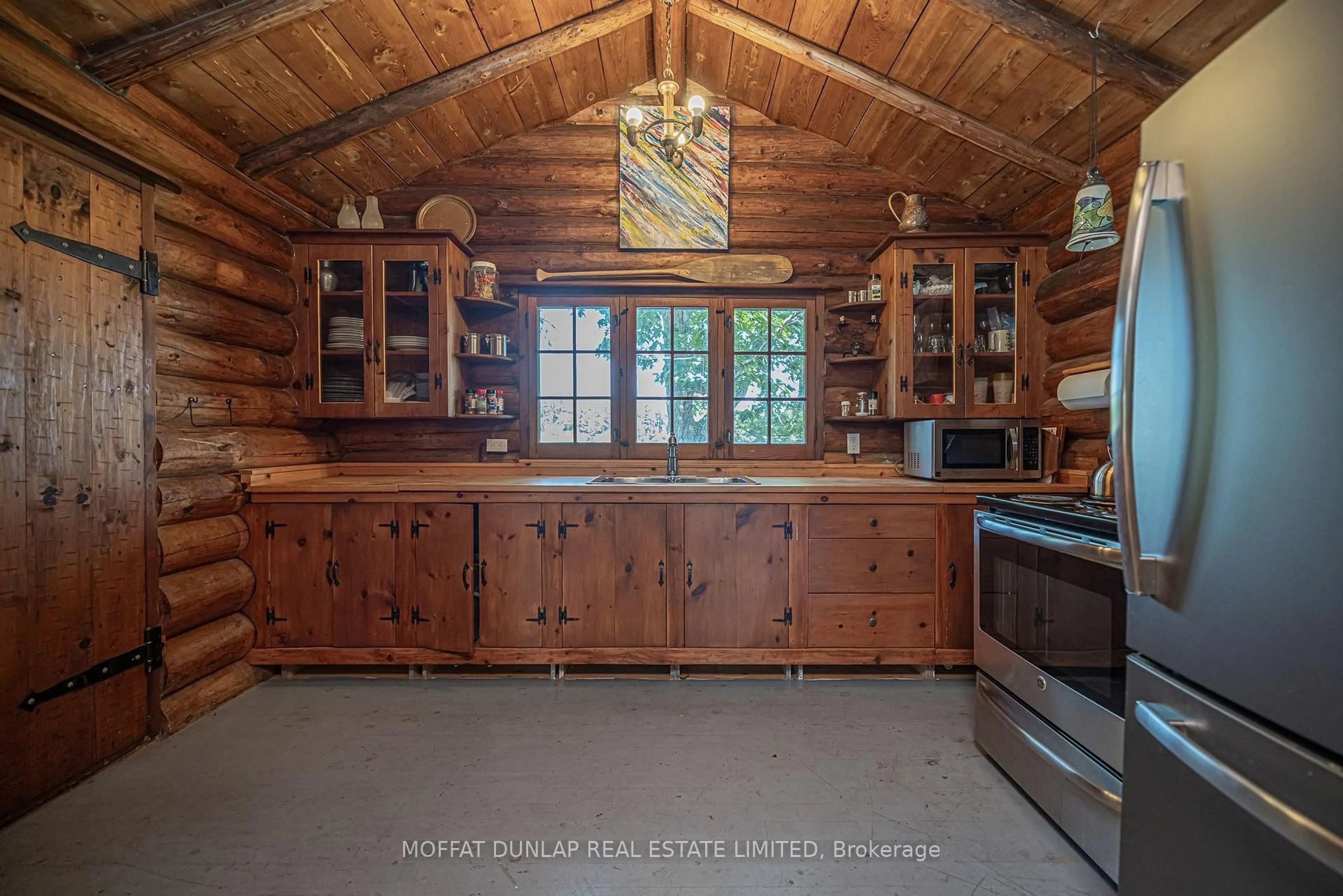 Rustic kitchen, unknown for B691 Island Island, The Archipelago Ontario P2A 0A1