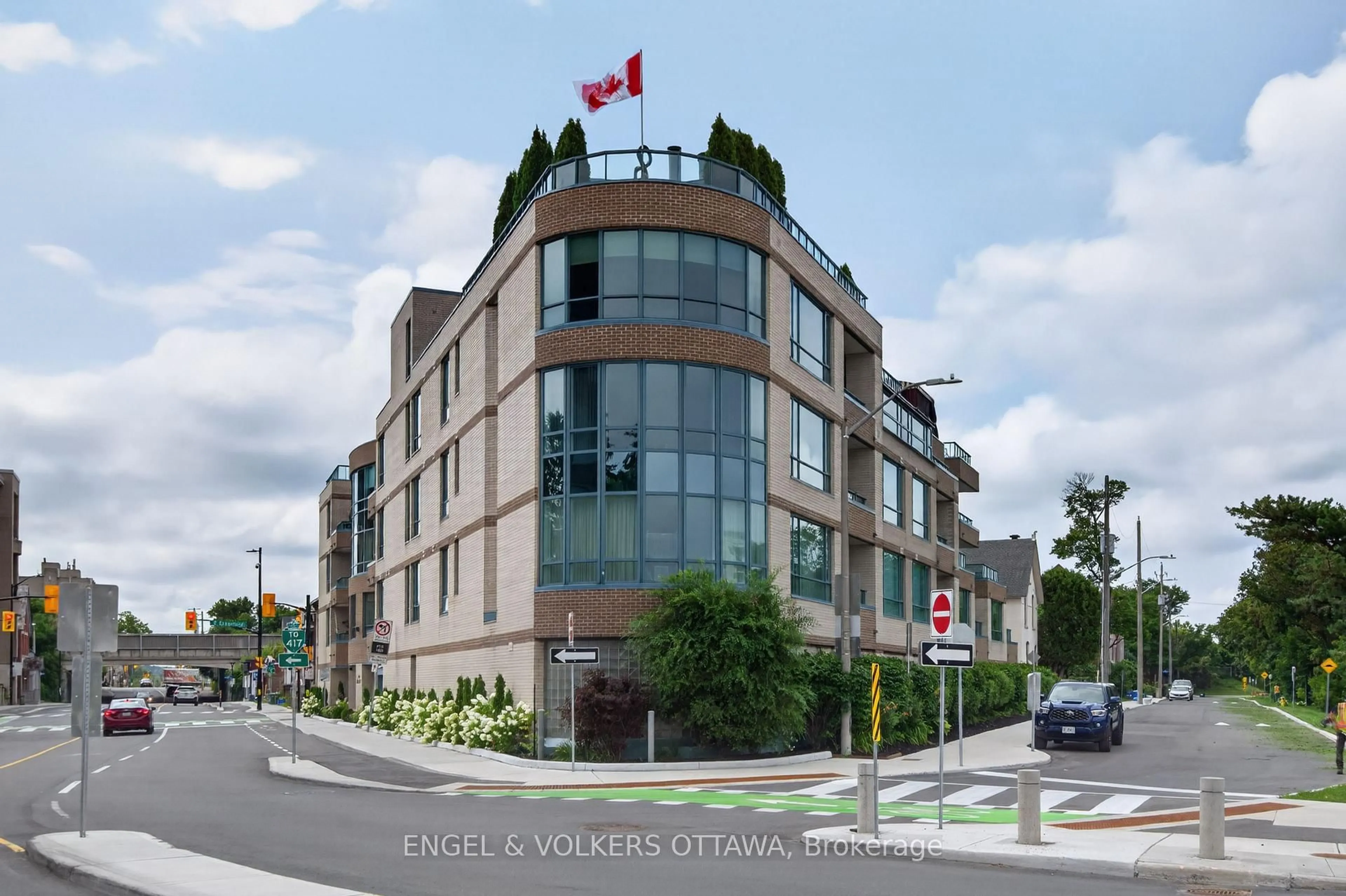 Unknown for 10 Main St #207, Ottawa Ontario K1S 1M9