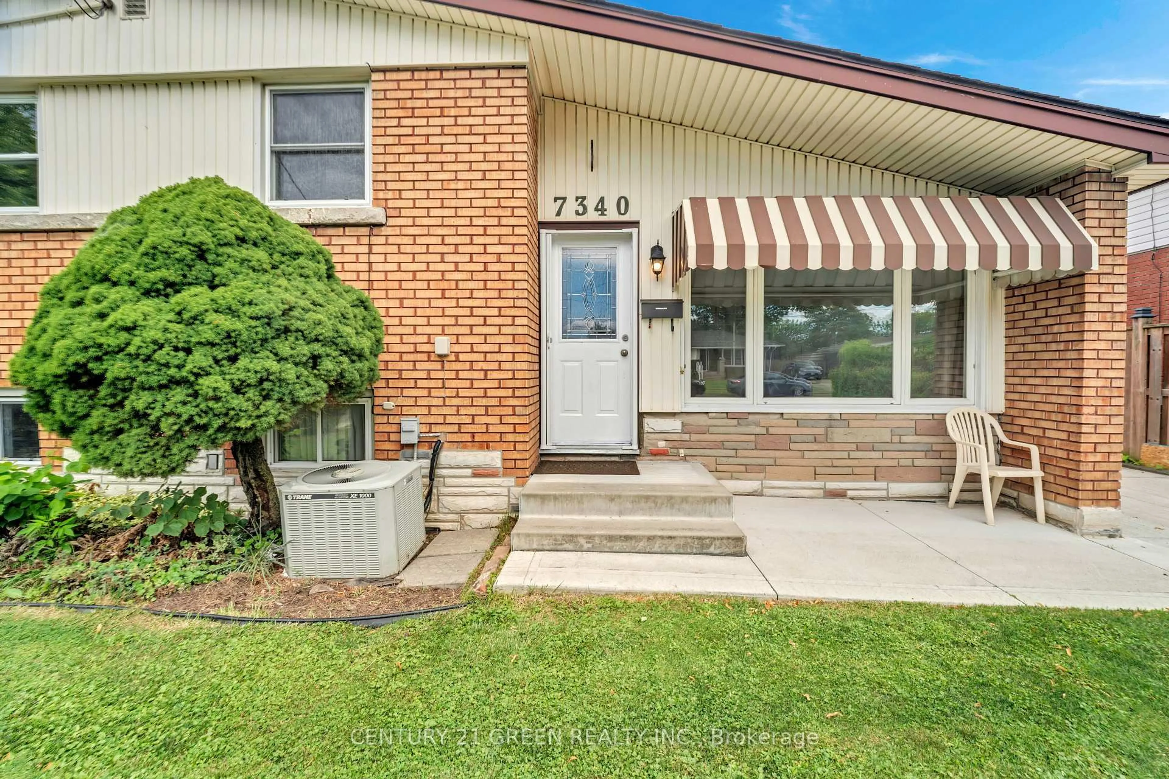 Unknown for 7340 WILSON Cres, Niagara Falls Ontario L2G 4S1
