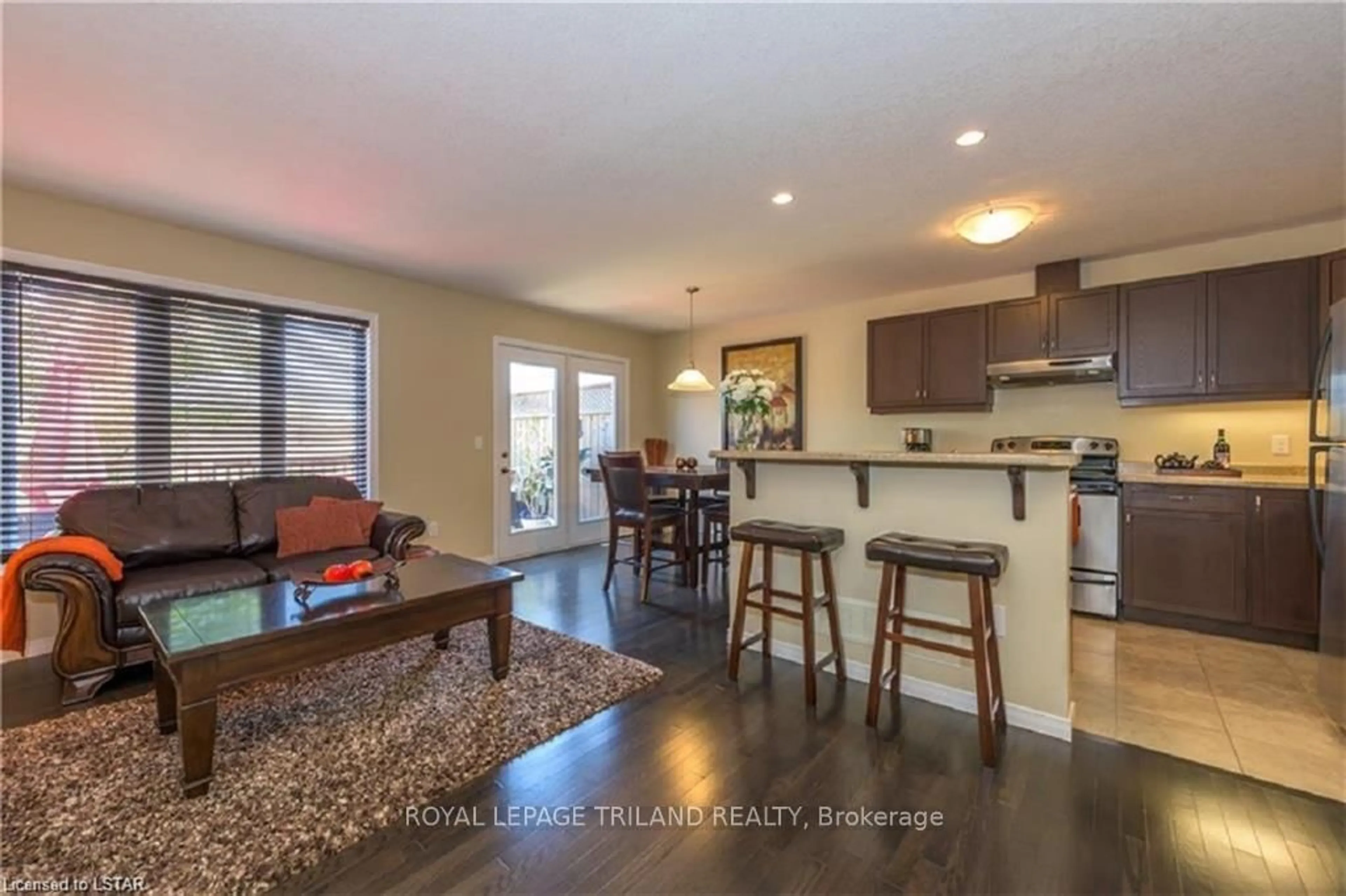 Open concept kitchen, unknown for 2635 BATEMAN Tr #4, London South Ontario N6L 0B1