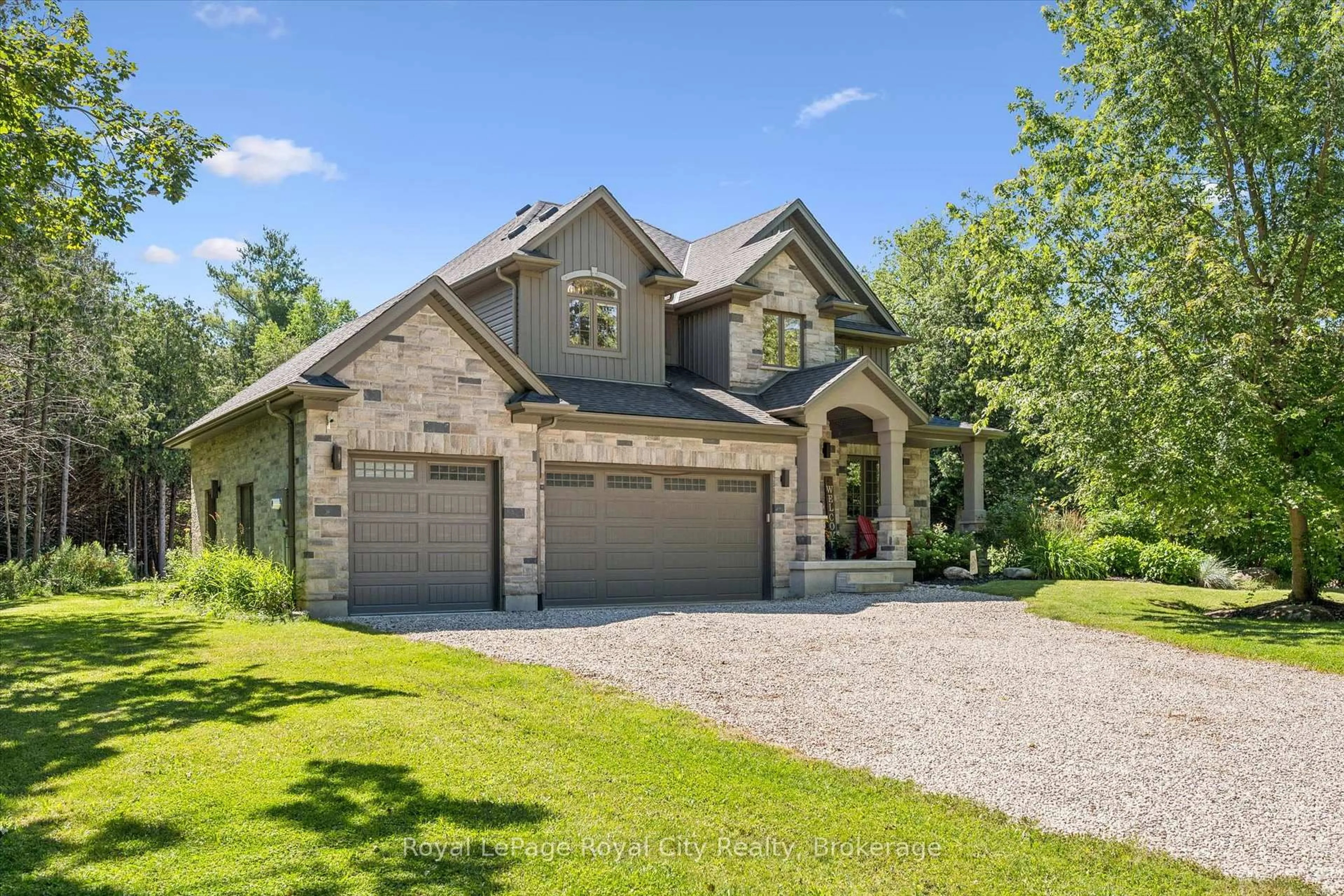 Home with brick exterior material, unknown for 133 Cooks Mill Rd, Puslinch Ontario N1L 0N9