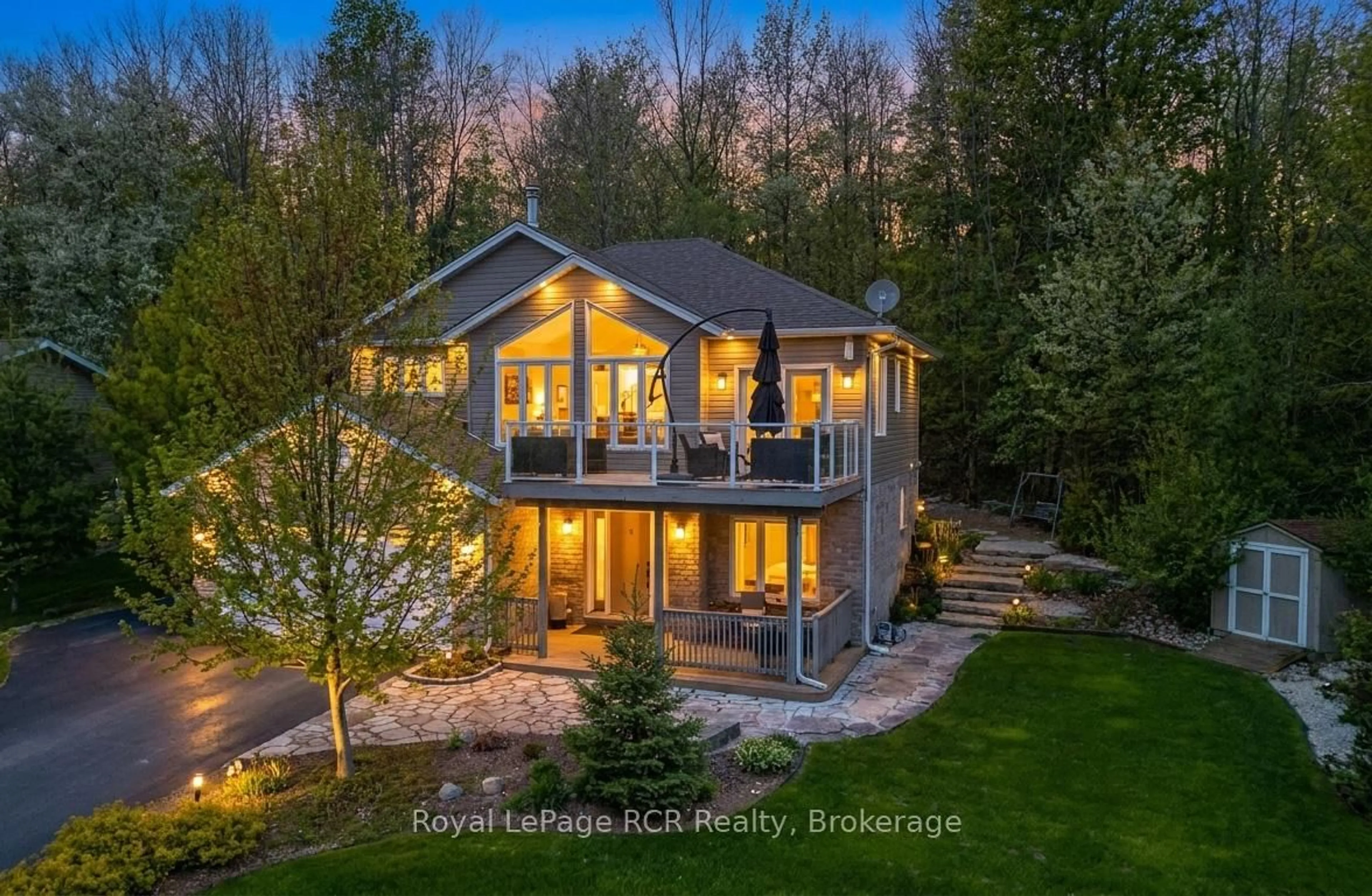 A pic from outside/outdoor area/front of a property/back of a property/a pic from drone, unknown for 154 MacIntosh Dr, Georgian Bluffs Ontario N0H 1S0