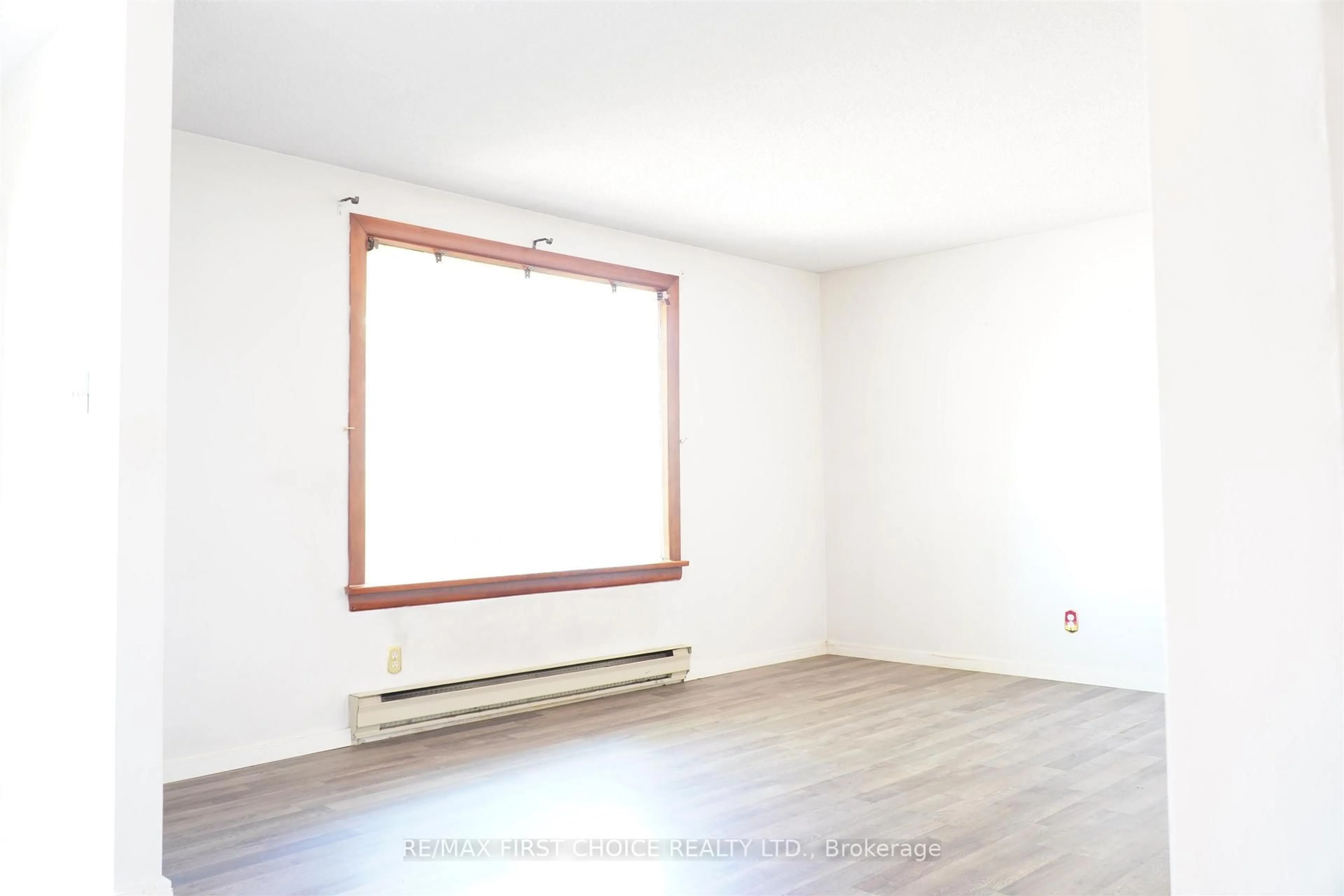 A pic of a room for 314 Edward Street, Thunder Bay Ontario P7C 4P2