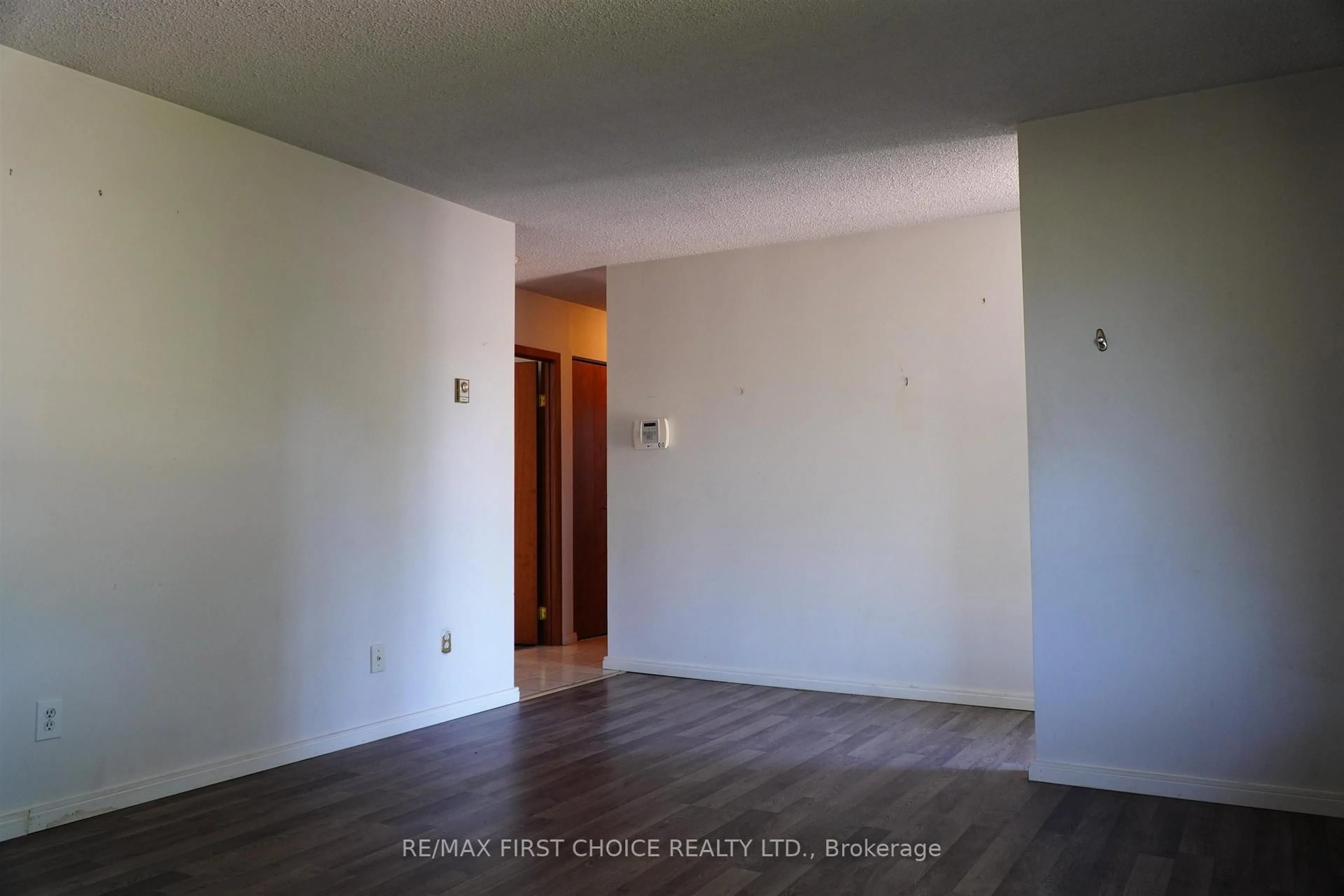 A pic of a room for 314 Edward Street, Thunder Bay Ontario P7C 4P2