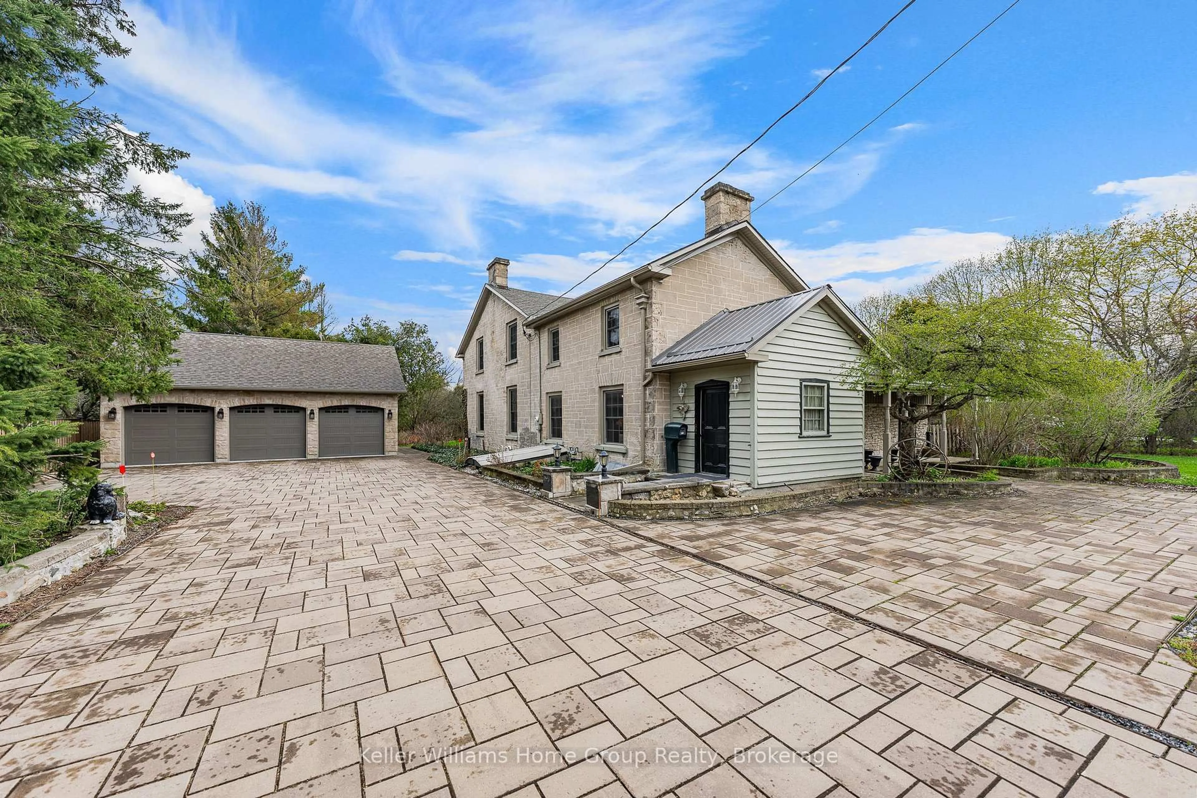 A pic from outside/outdoor area/front of a property/back of a property/a pic from drone, street for 768 Bon Accord St, Centre Wellington Ontario N1M 3A5