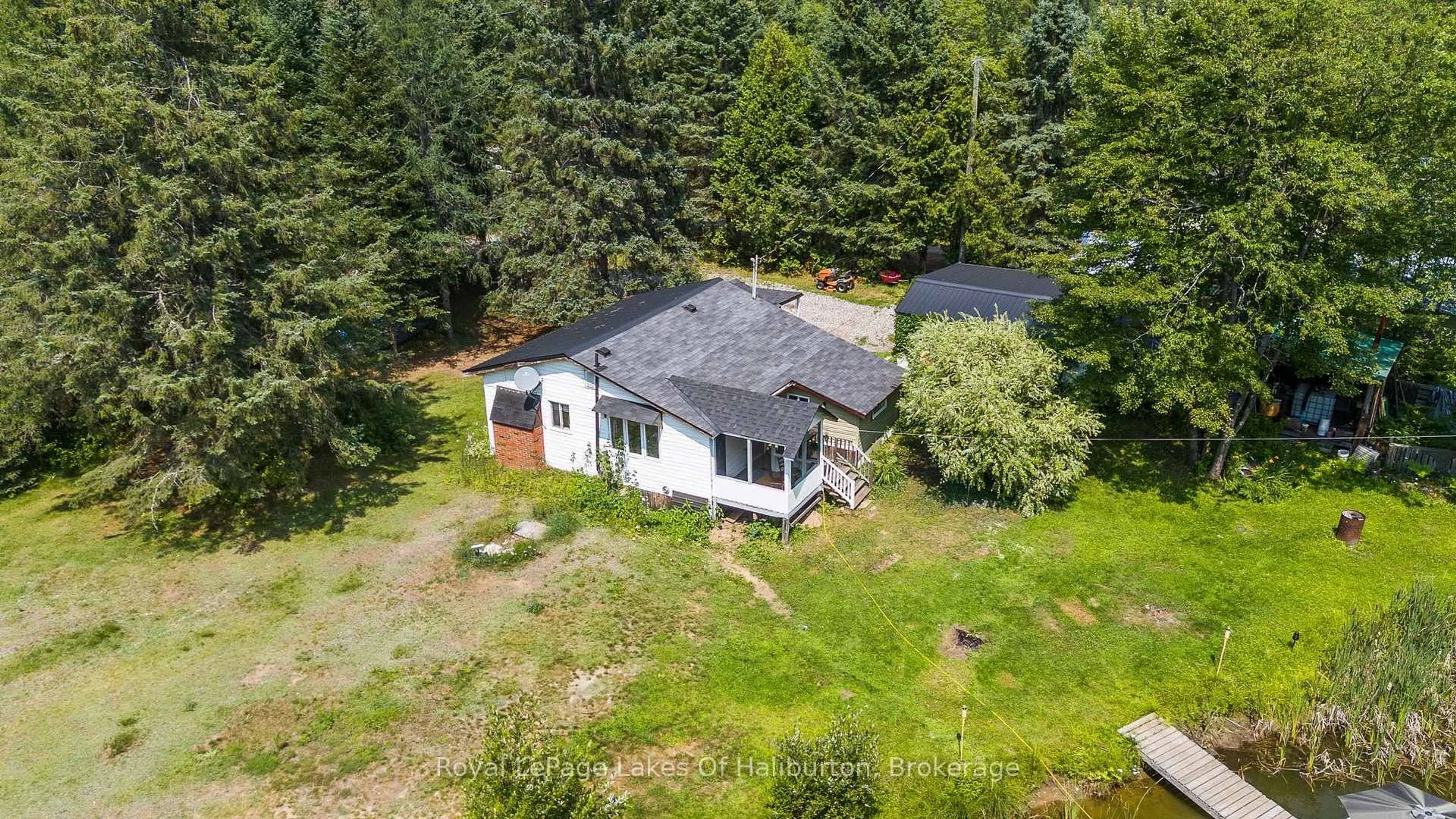 A pic from outside/outdoor area/front of a property/back of a property/a pic from drone, unknown for 4982 Gelert Rd, Minden Hills Ontario K0M 2K0