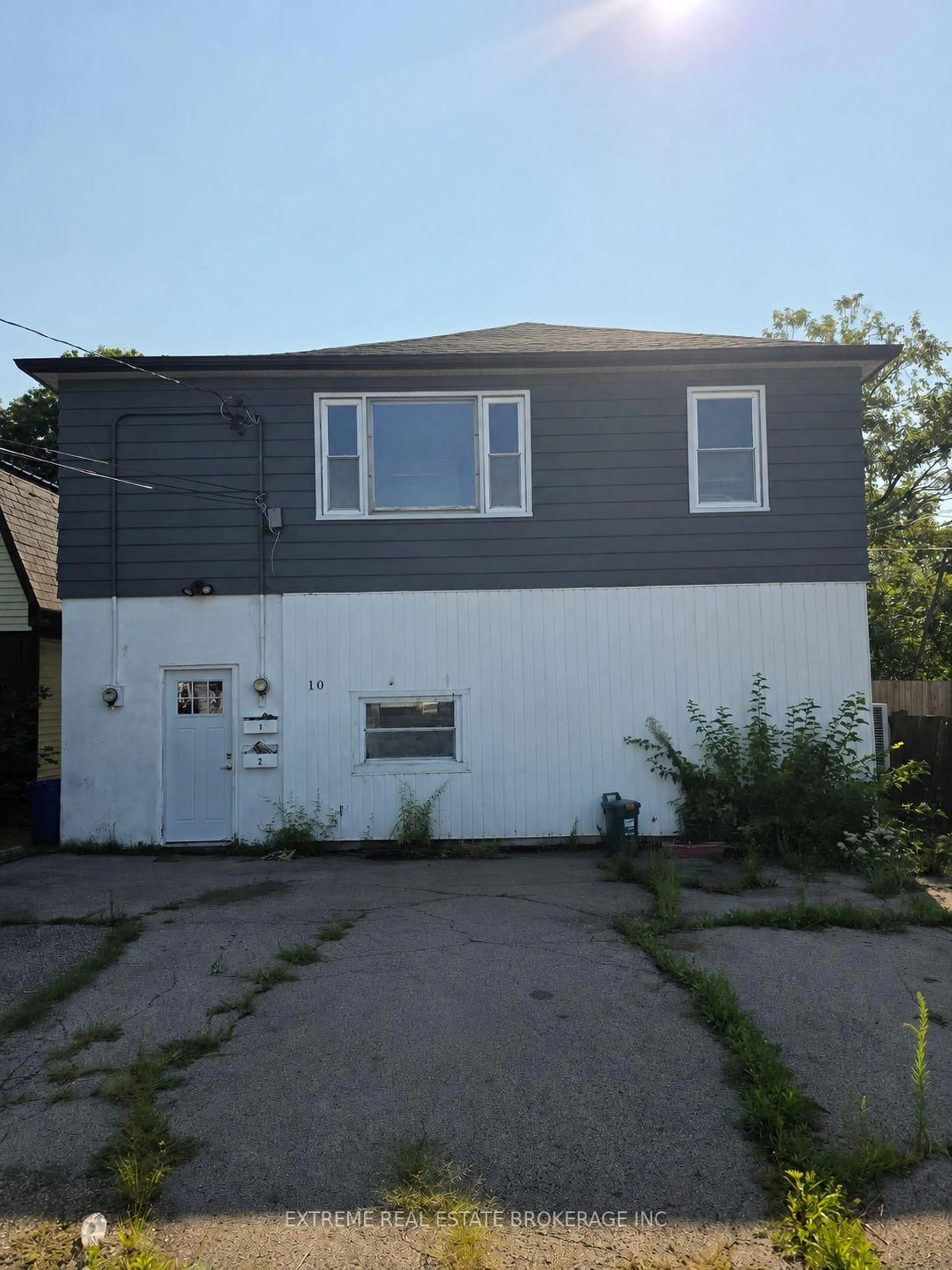 Unknown for 10 Dunlop St, Fort Erie Ontario L2A 4H8