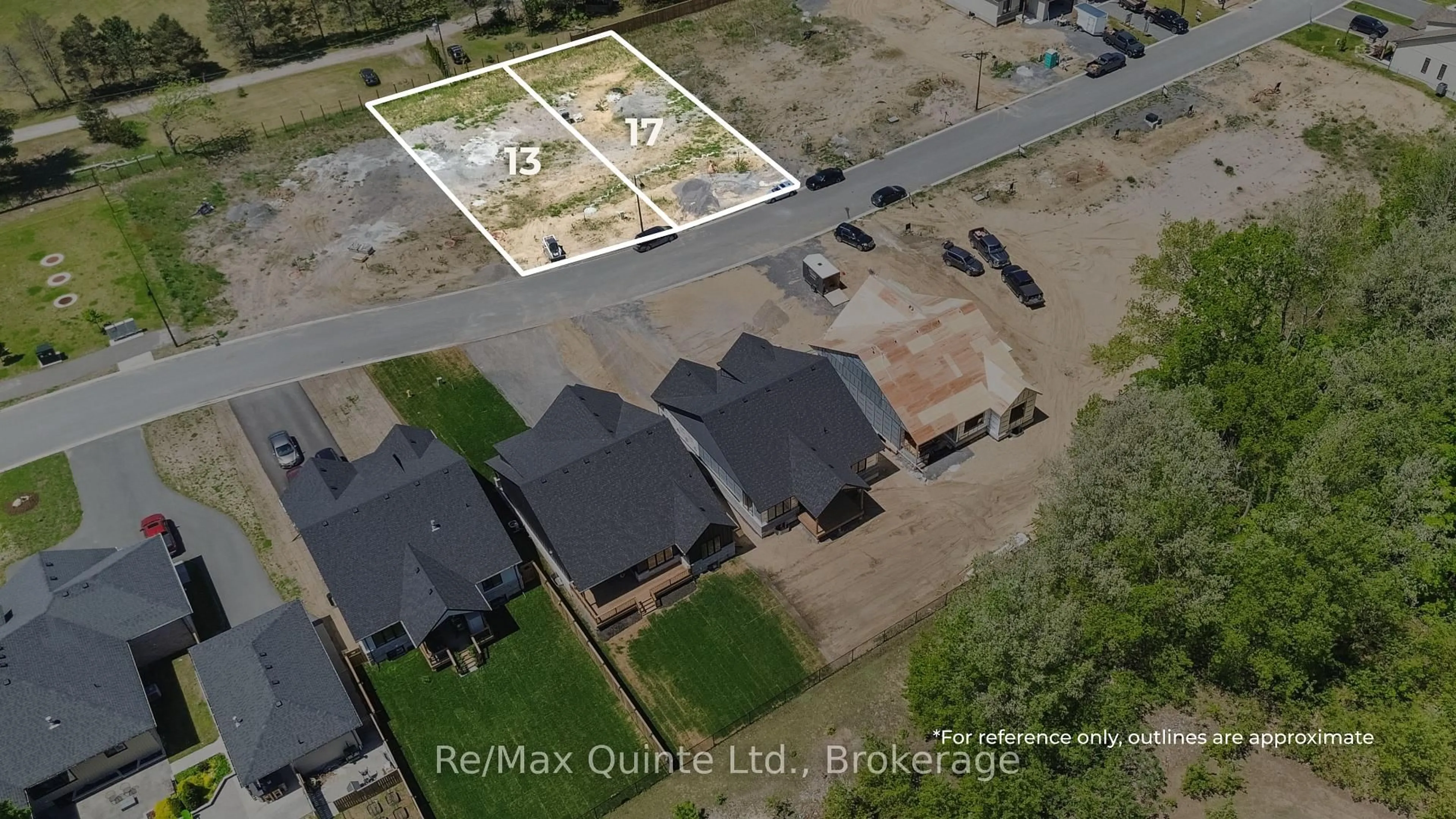 A pic from outside/outdoor area/front of a property/back of a property/a pic from drone, street for 13 Deerview Dr, Quinte West Ontario K8V 0L8