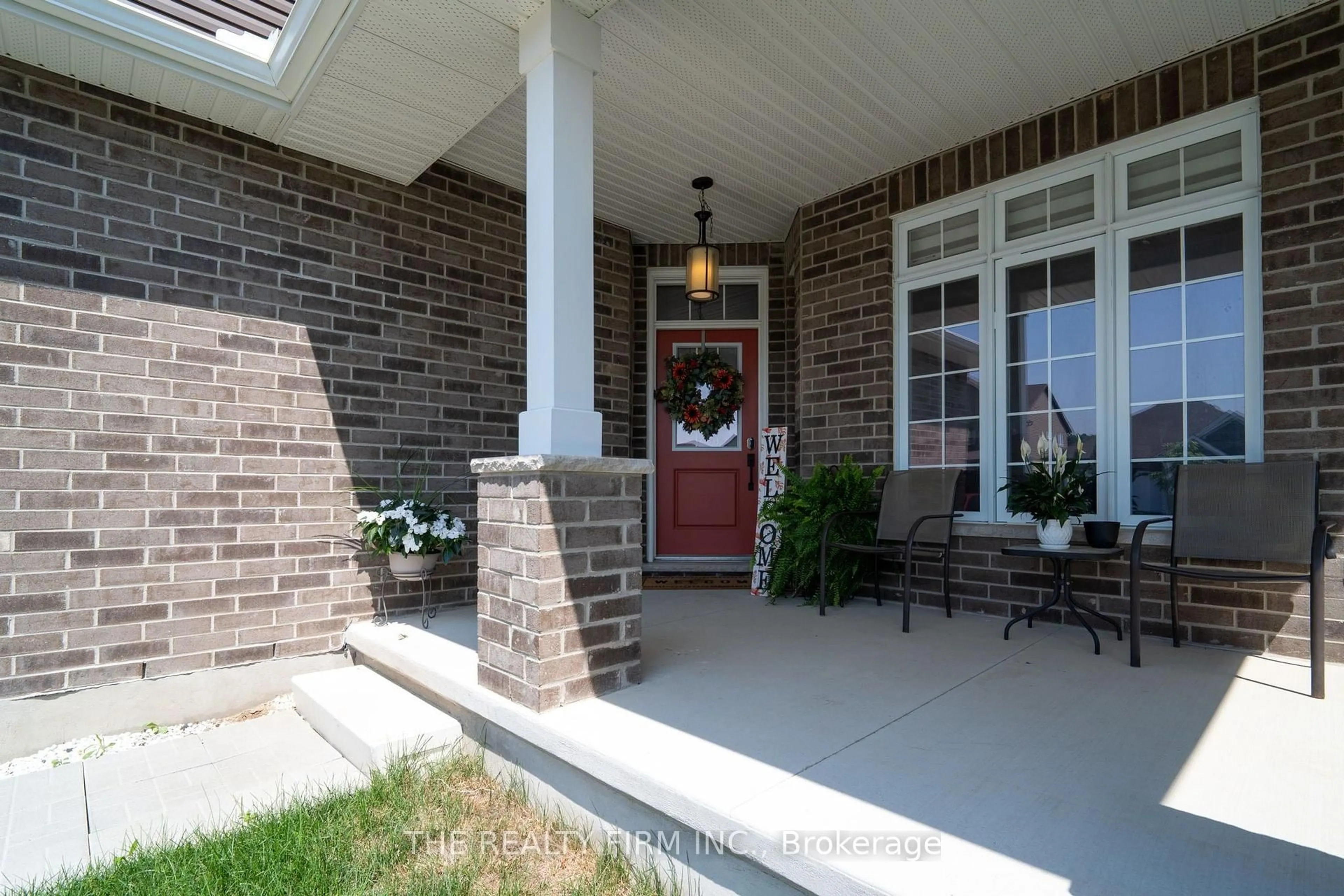 Home with brick exterior material, street for 77 Acorn Tr, St. Thomas Ontario N5R 0L8