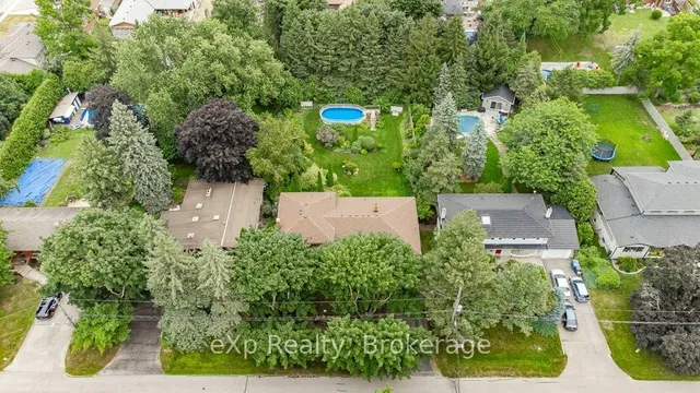 8 Malvern Cres, Guelph 5