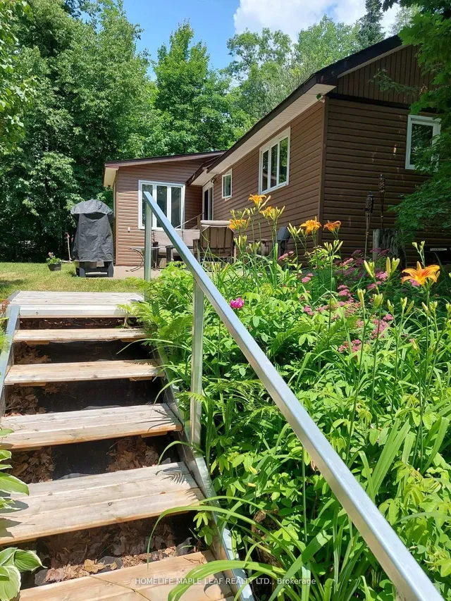 16431 Hwy 35, Algonquin Highlands 4