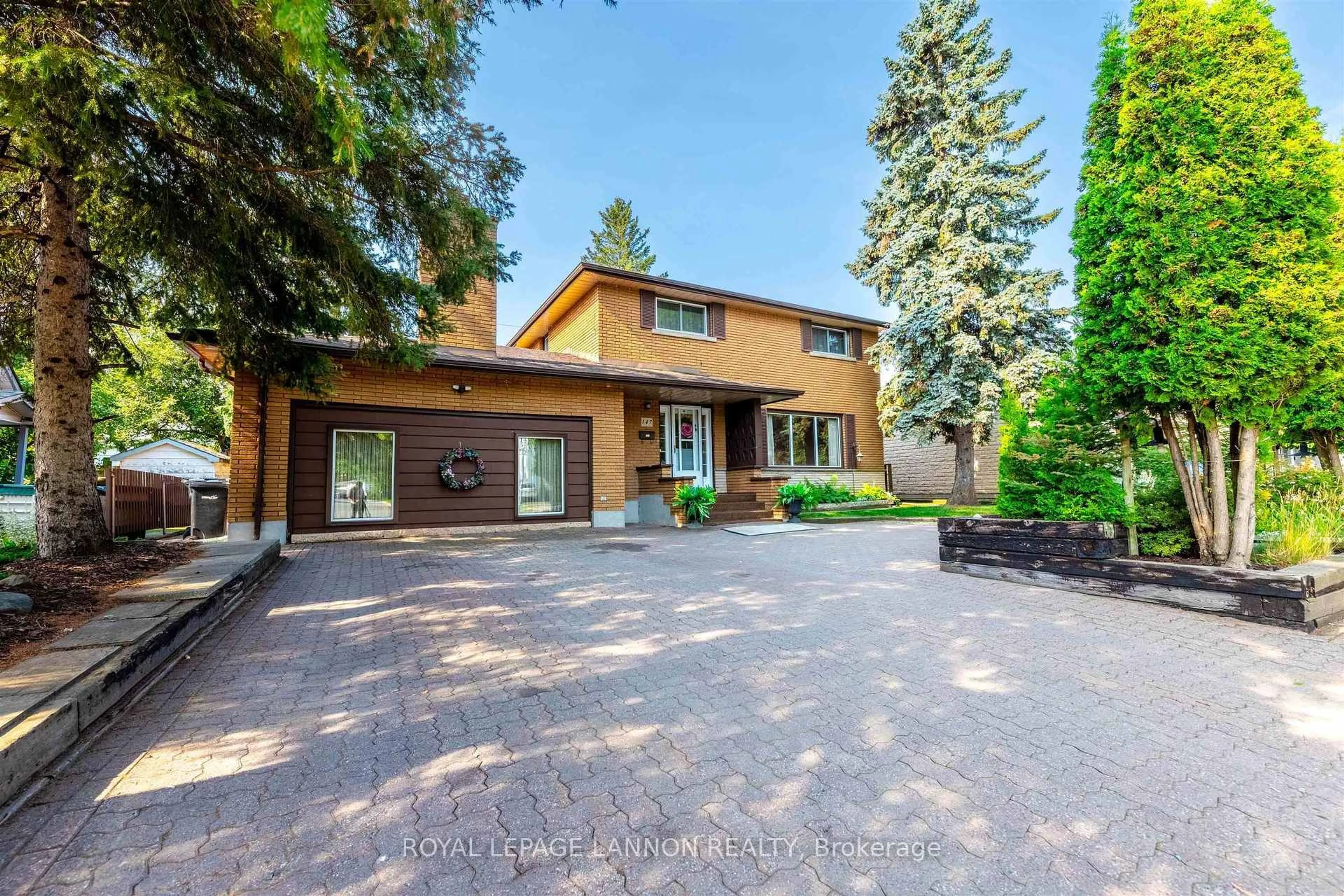 Home with brick exterior material, street for 147 WOODSIDE St, Thunder Bay Ontario P7A 7G4