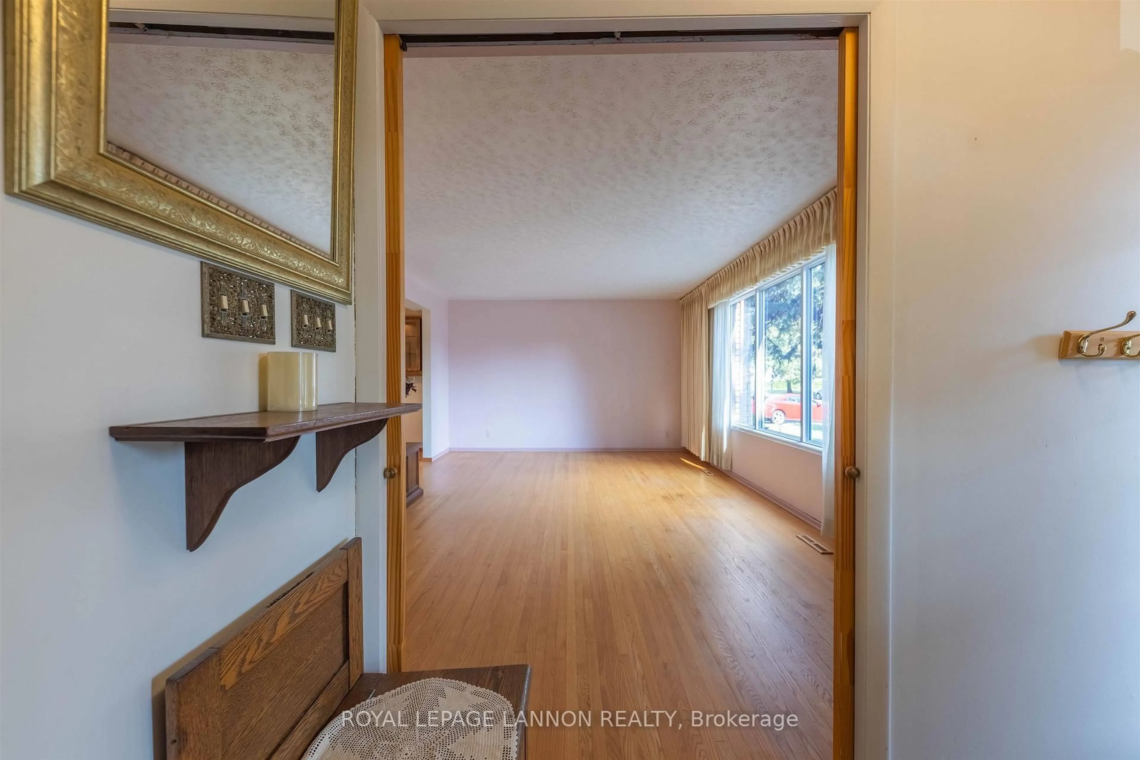Unknown for 147 WOODSIDE St, Thunder Bay Ontario P7A 7G4