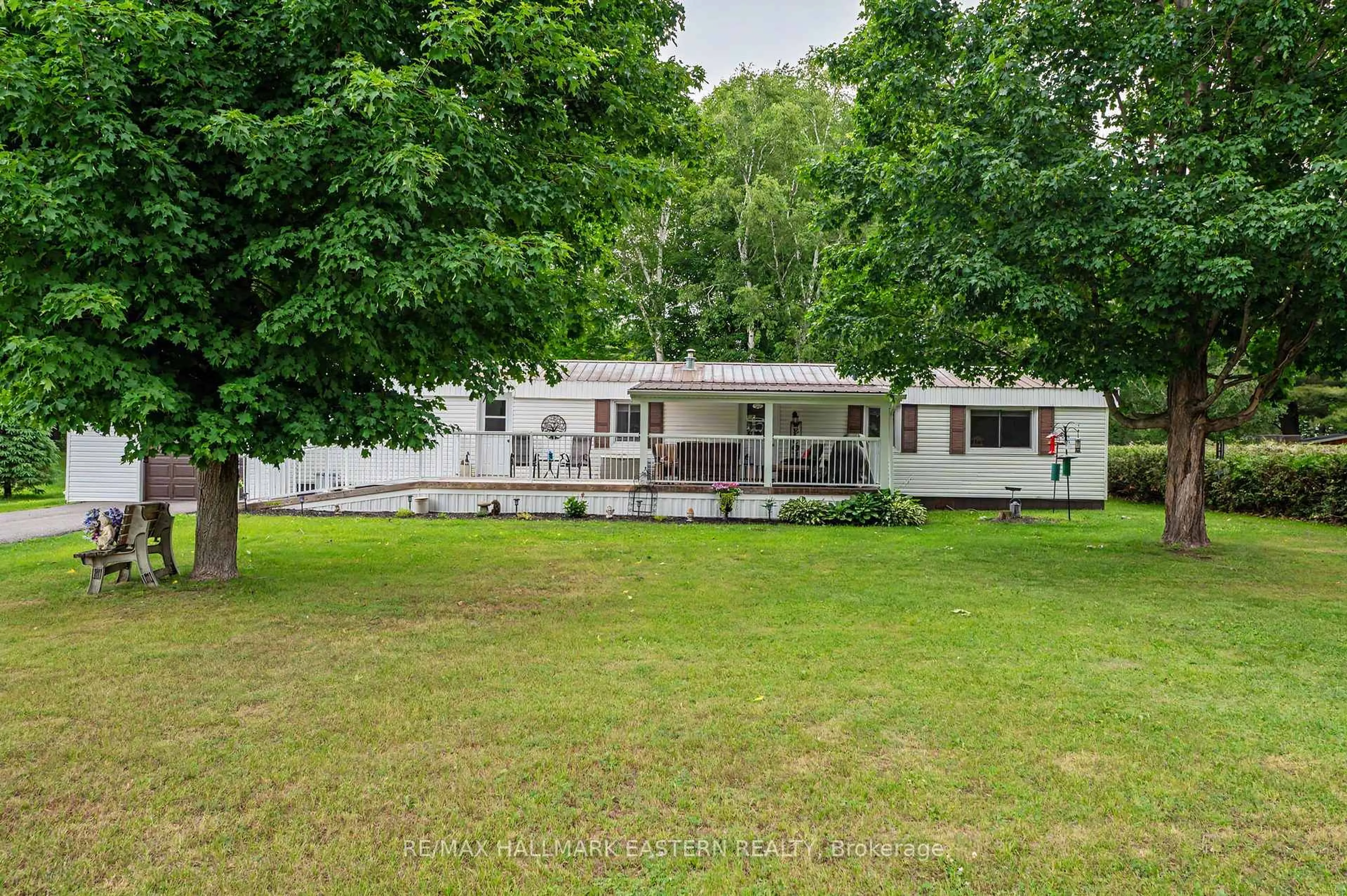 A pic from outside/outdoor area/front of a property/back of a property/a pic from drone, water/lake/river/ocean view for 95 Sama Park Rd, Havelock-Belmont-Methuen Ontario K0L 1Z0