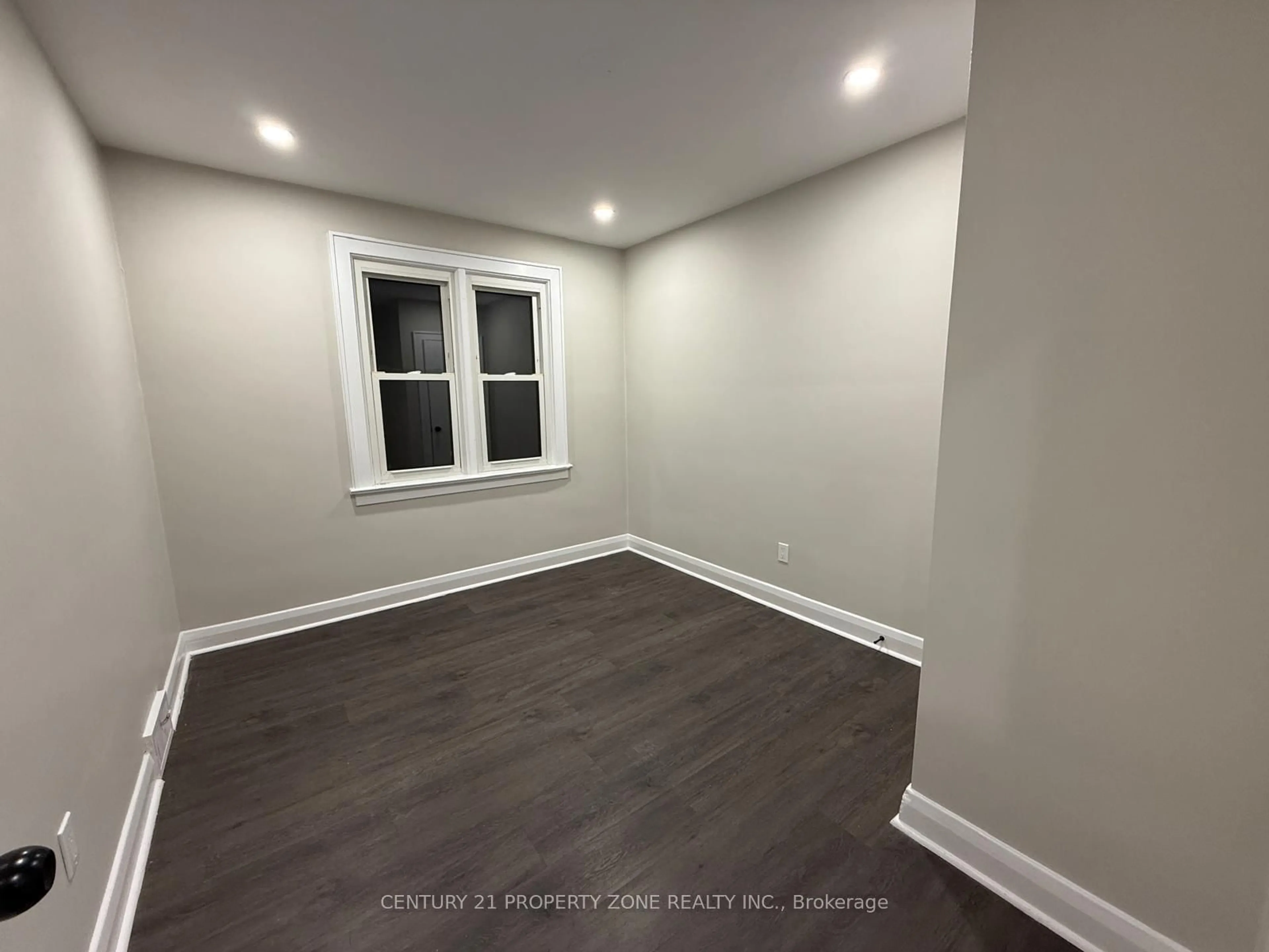 A pic of a room for 6300 CORWIN Cres, Niagara Falls Ontario L2G 2M1