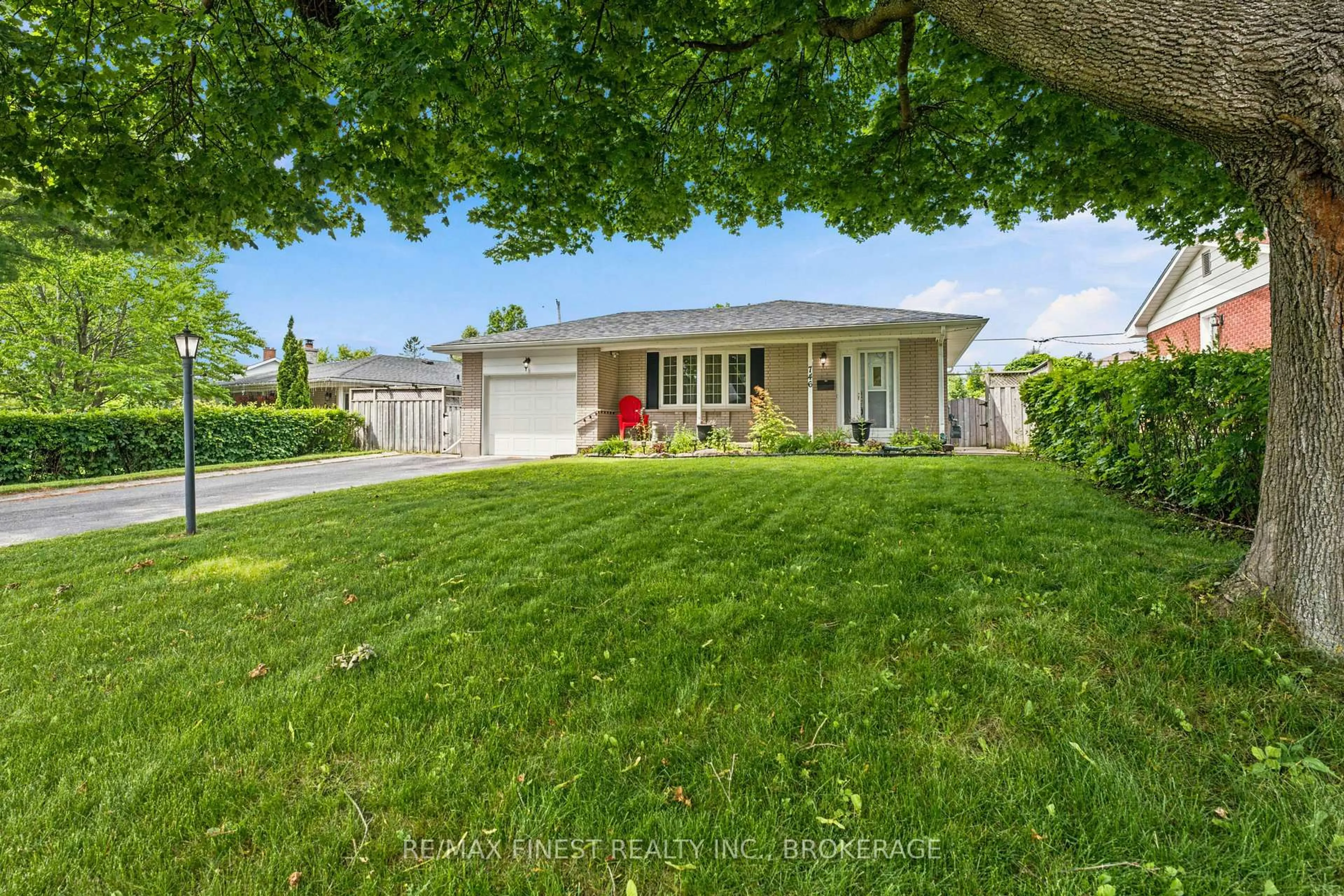 A pic from outside/outdoor area/front of a property/back of a property/a pic from drone, street for 746 Laidlaw Cres, Kingston Ontario K7M 5M5