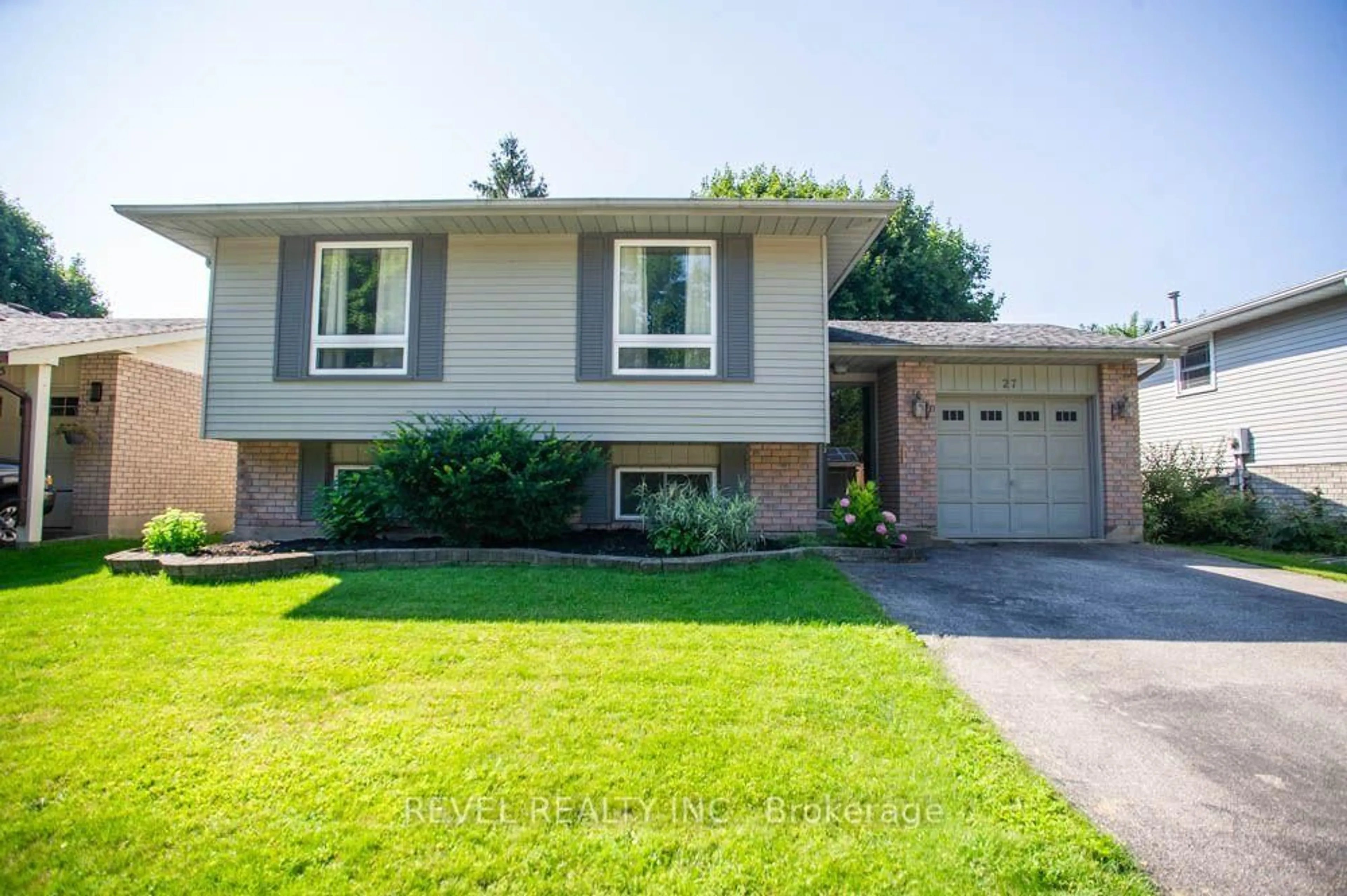 Unknown for 27 Myrtleville Dr, Brantford Ontario N3V 1B9