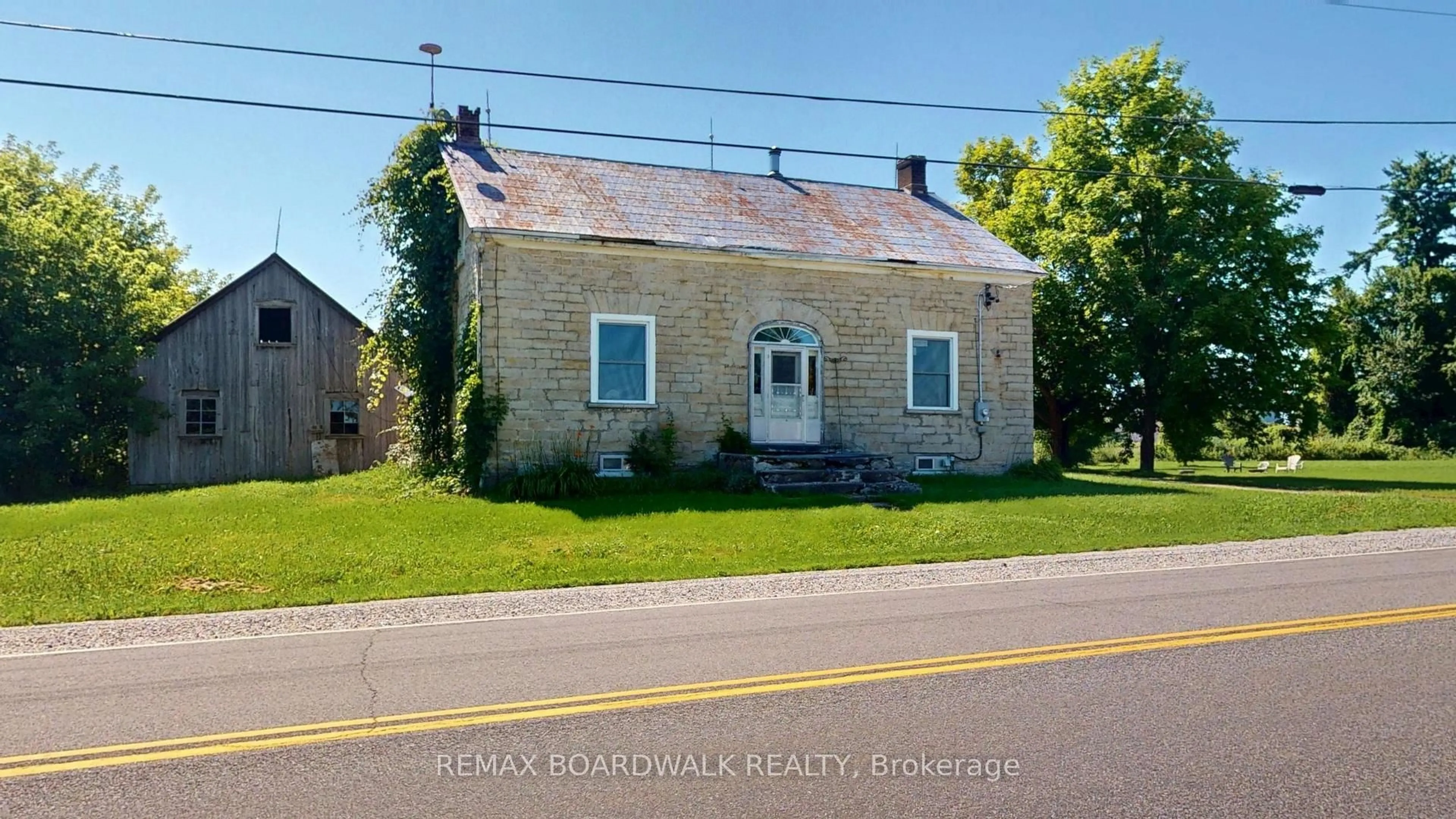 A pic from outside/outdoor area/front of a property/back of a property/a pic from drone, building for 585 Fallbrook Rd, Balderson Ontario K0G 1A0