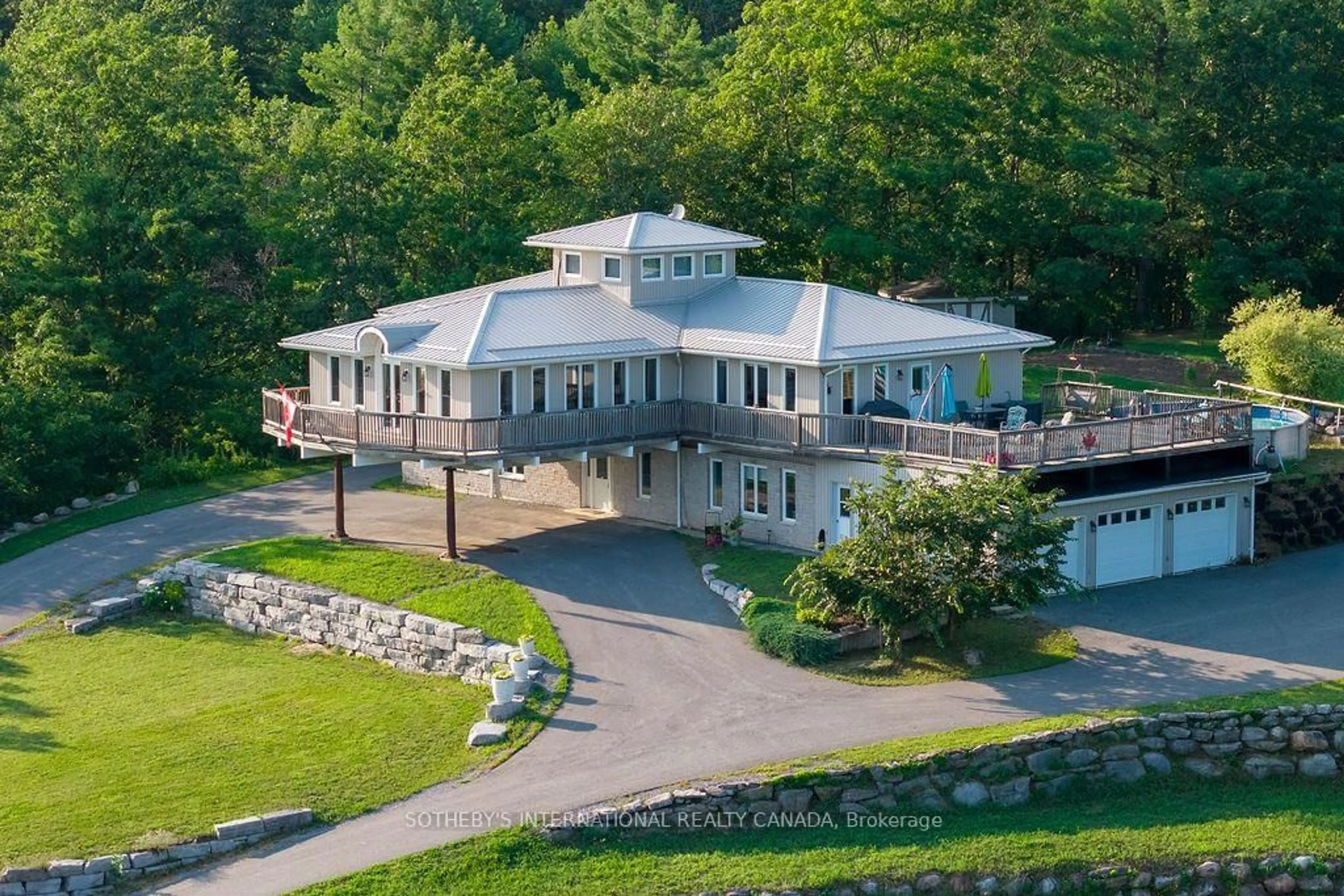 A pic from outside/outdoor area/front of a property/back of a property/a pic from drone, unknown for 4390 Highway 7, Asphodel-Norwood Ontario K0L 2V0