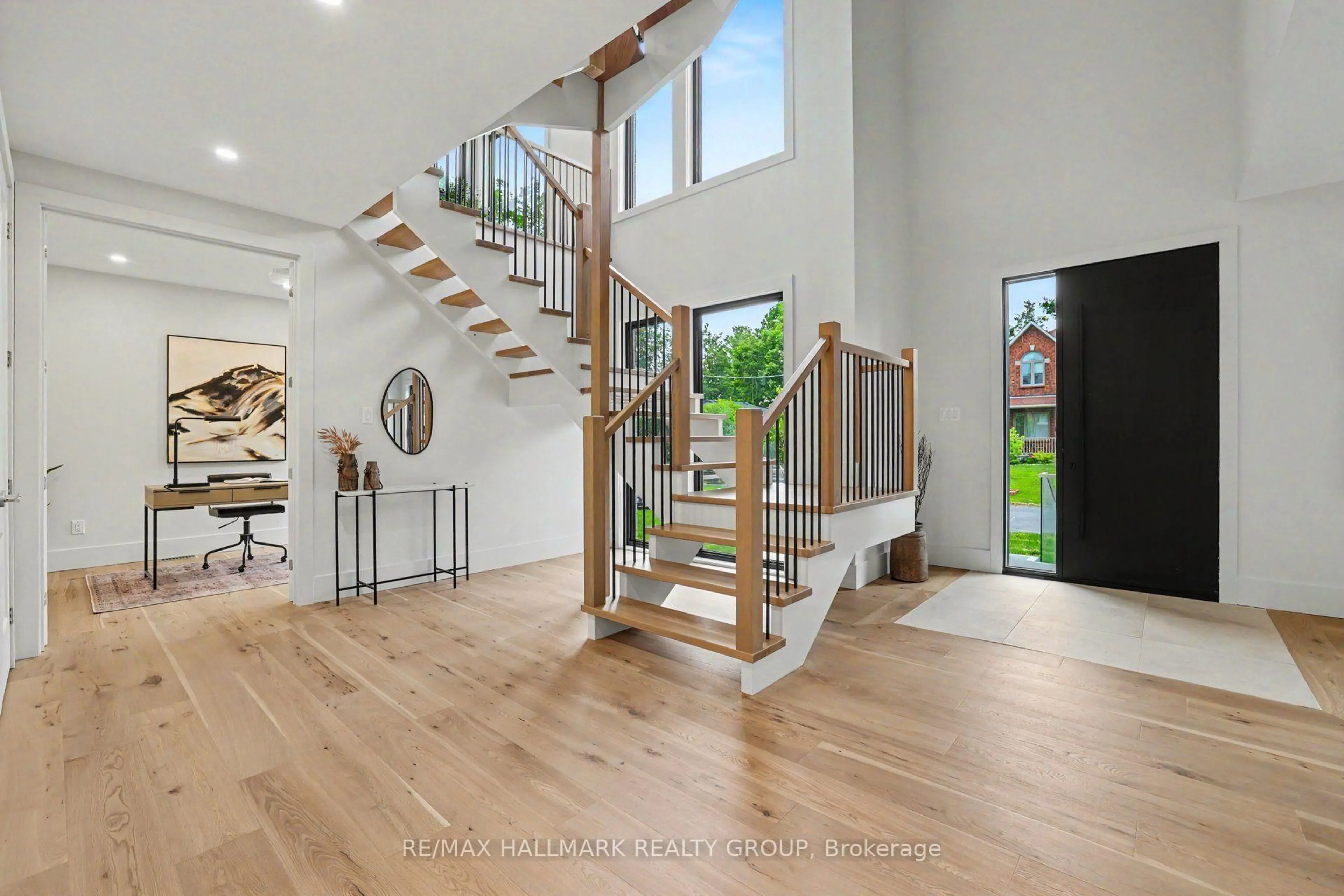 Unknown for 218 Woodland Ave, Ottawa Ontario K2B 5C9