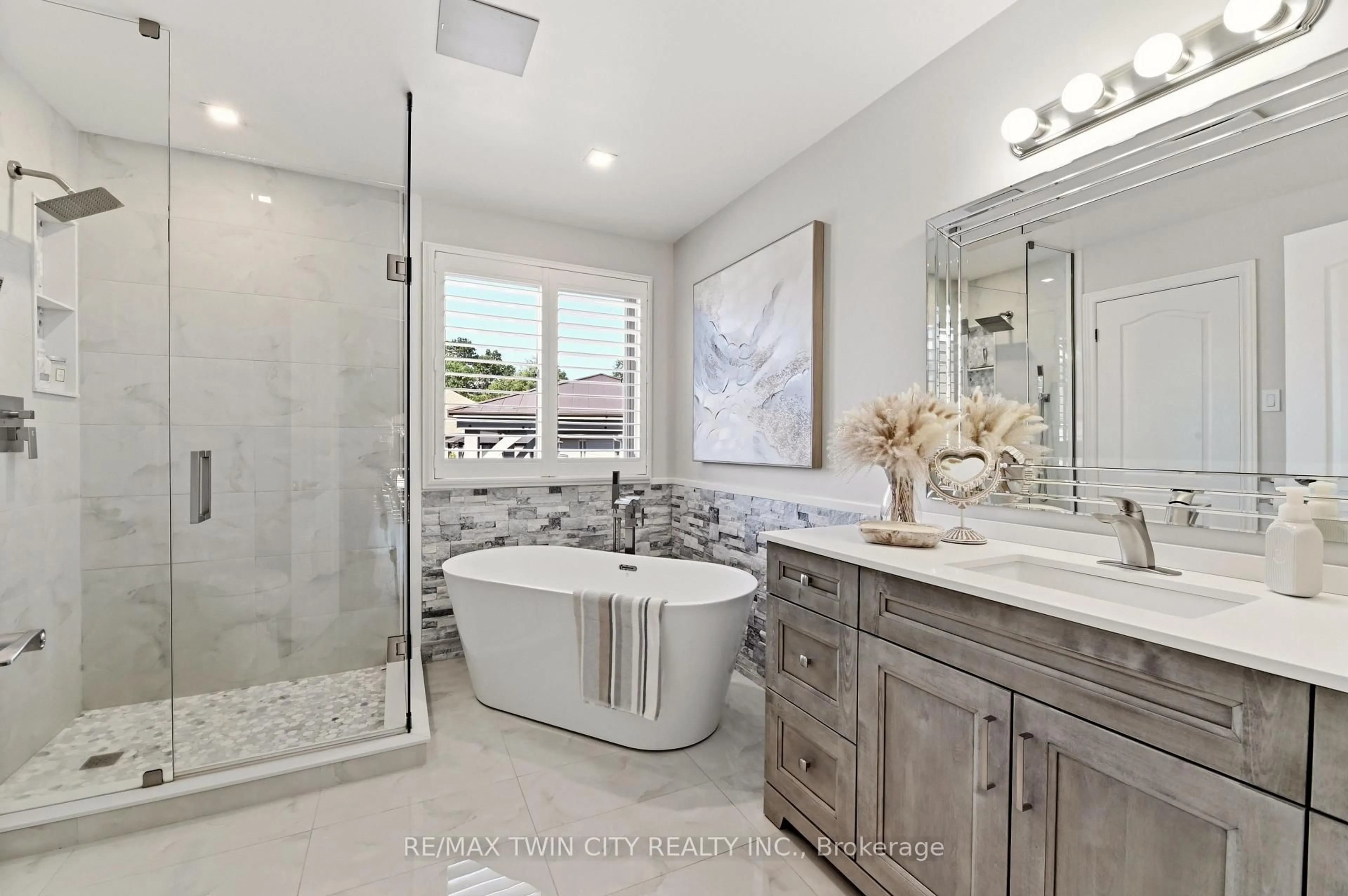 Contemporary bathroom, ceramic/tile floor for 47 Deerpark Ave, Brantford Ontario N3R 8B1