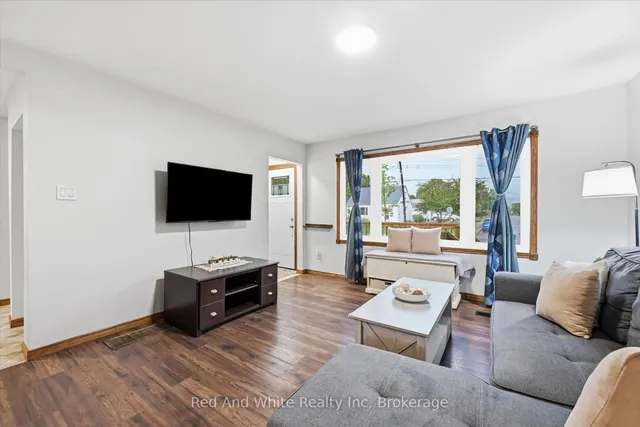 450 East 42nd St, Hamilton 2