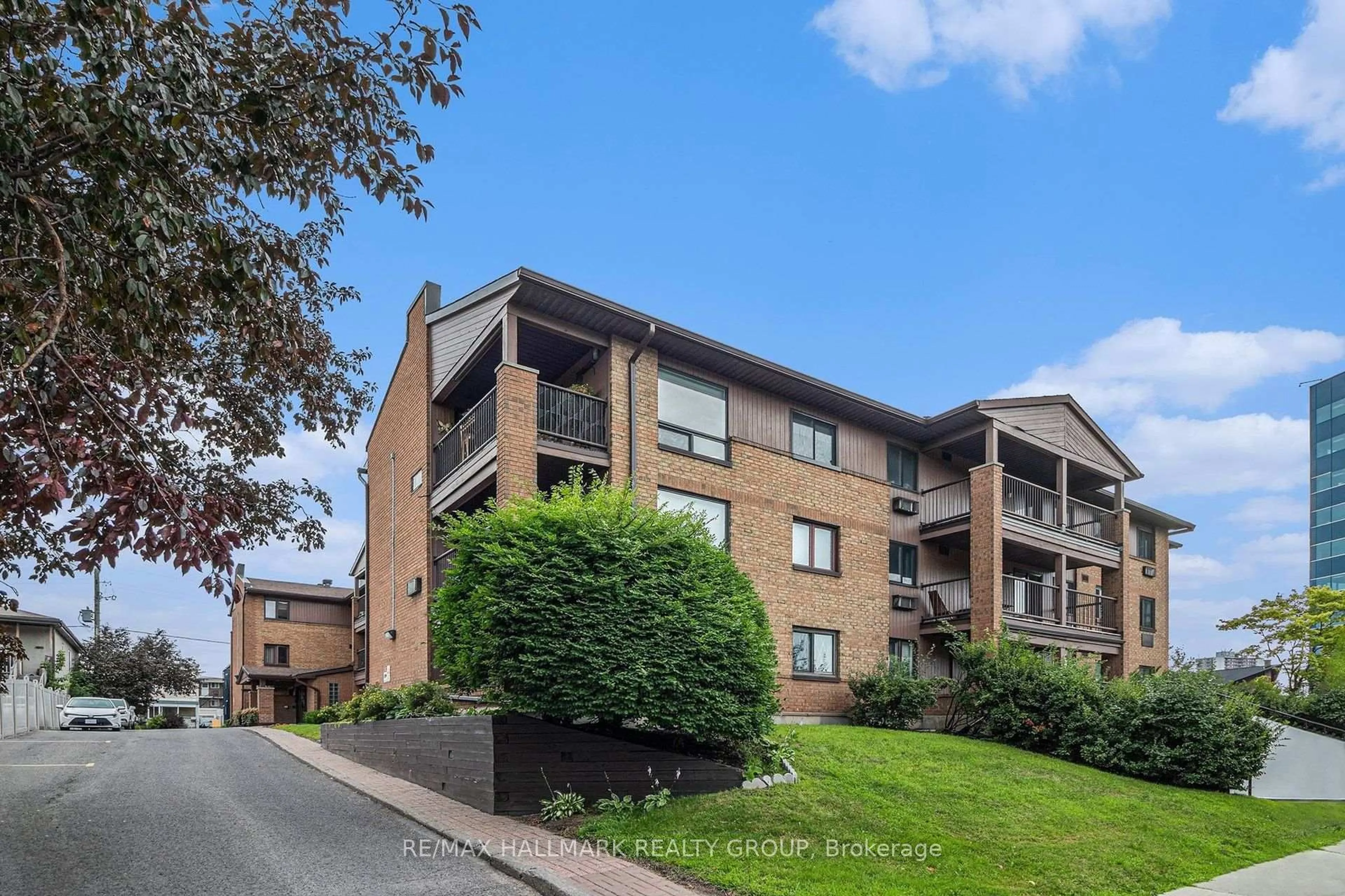 Unknown for 316 Savard Ave #306, Ottawa Ontario K1L 7S2