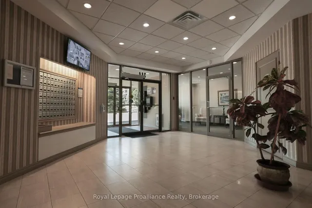 344 Front St #1205, Belleville 4
