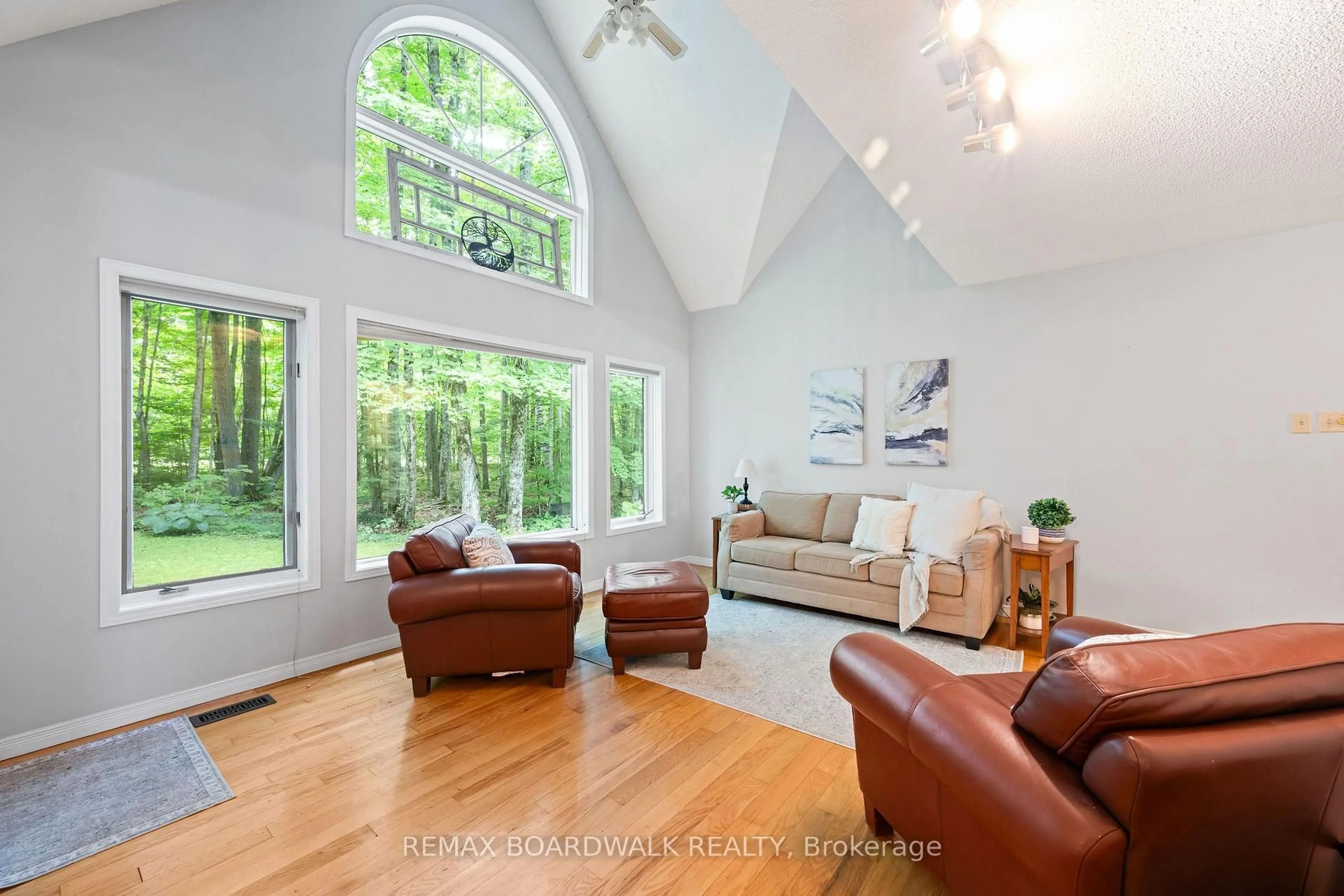 Living room with furniture, unknown for 502 Tennyson Rd, Perth Ontario K7H 3C8