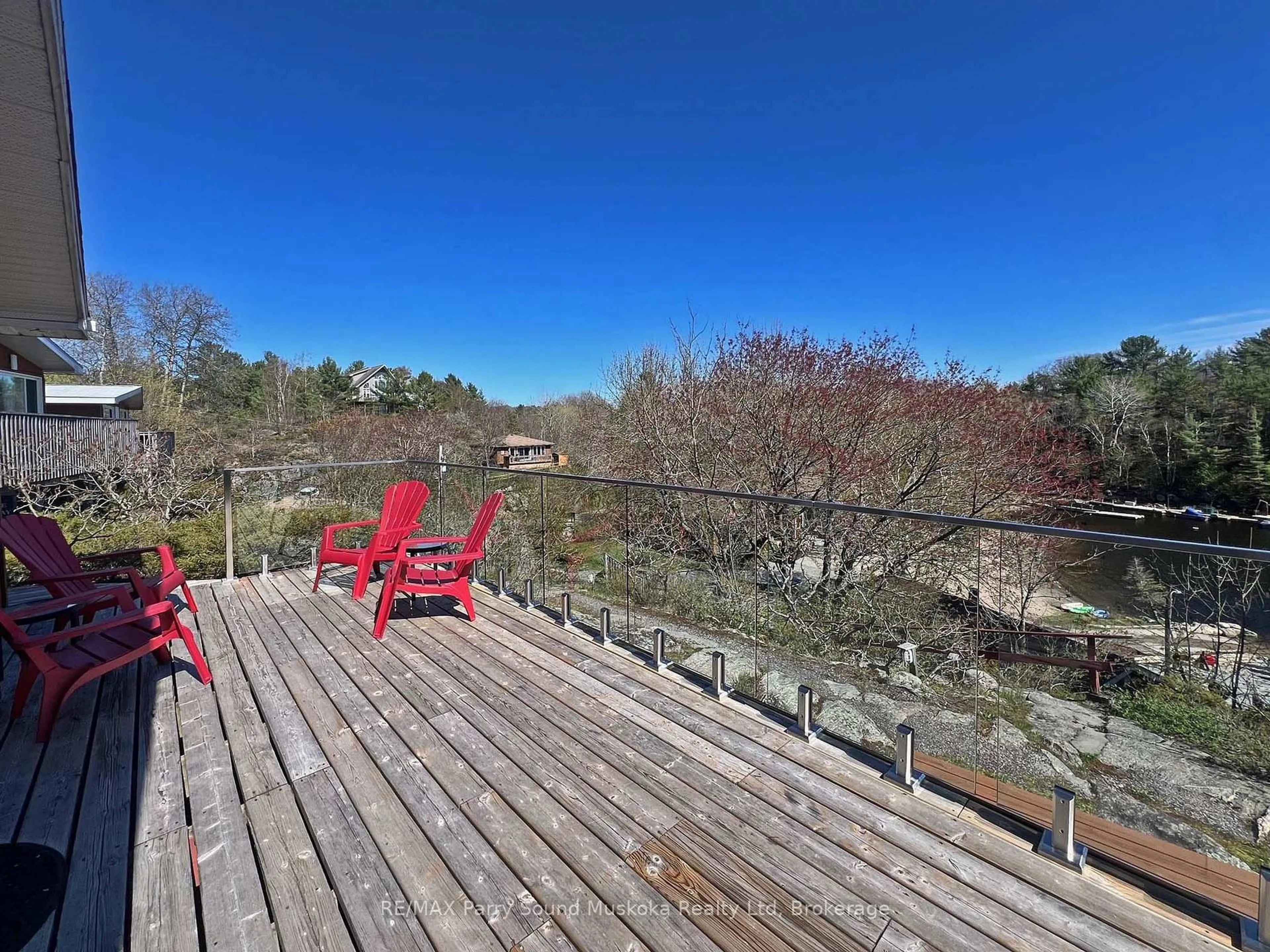 A pic from outside/outdoor area/front of a property/back of a property/a pic from drone, water/lake/river/ocean view for 111 NORTH SHORE Rd #3, The Archipelago Ontario P0G 1K0