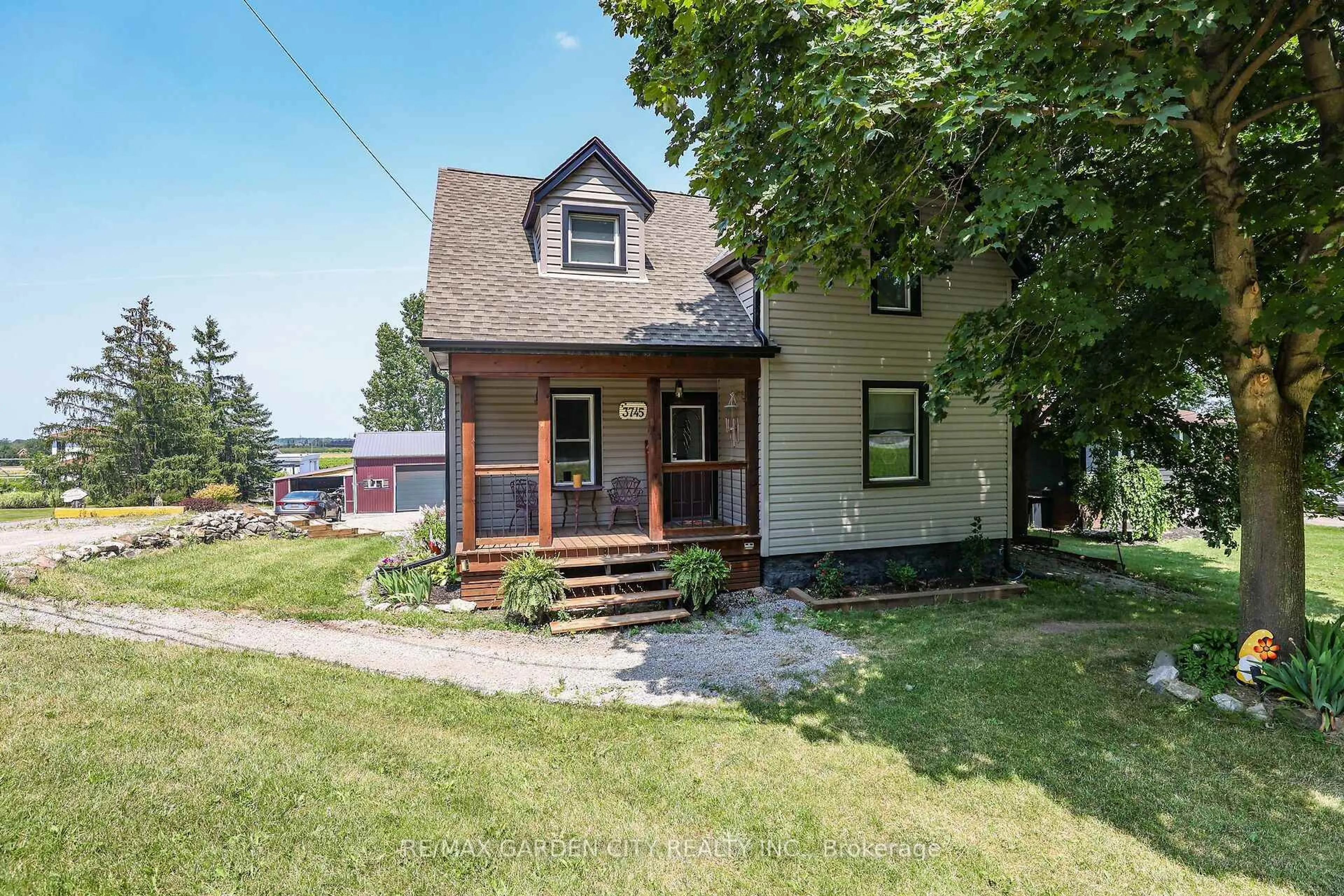 Unknown for 3745 King St, Lincoln Ontario L0R 2C0